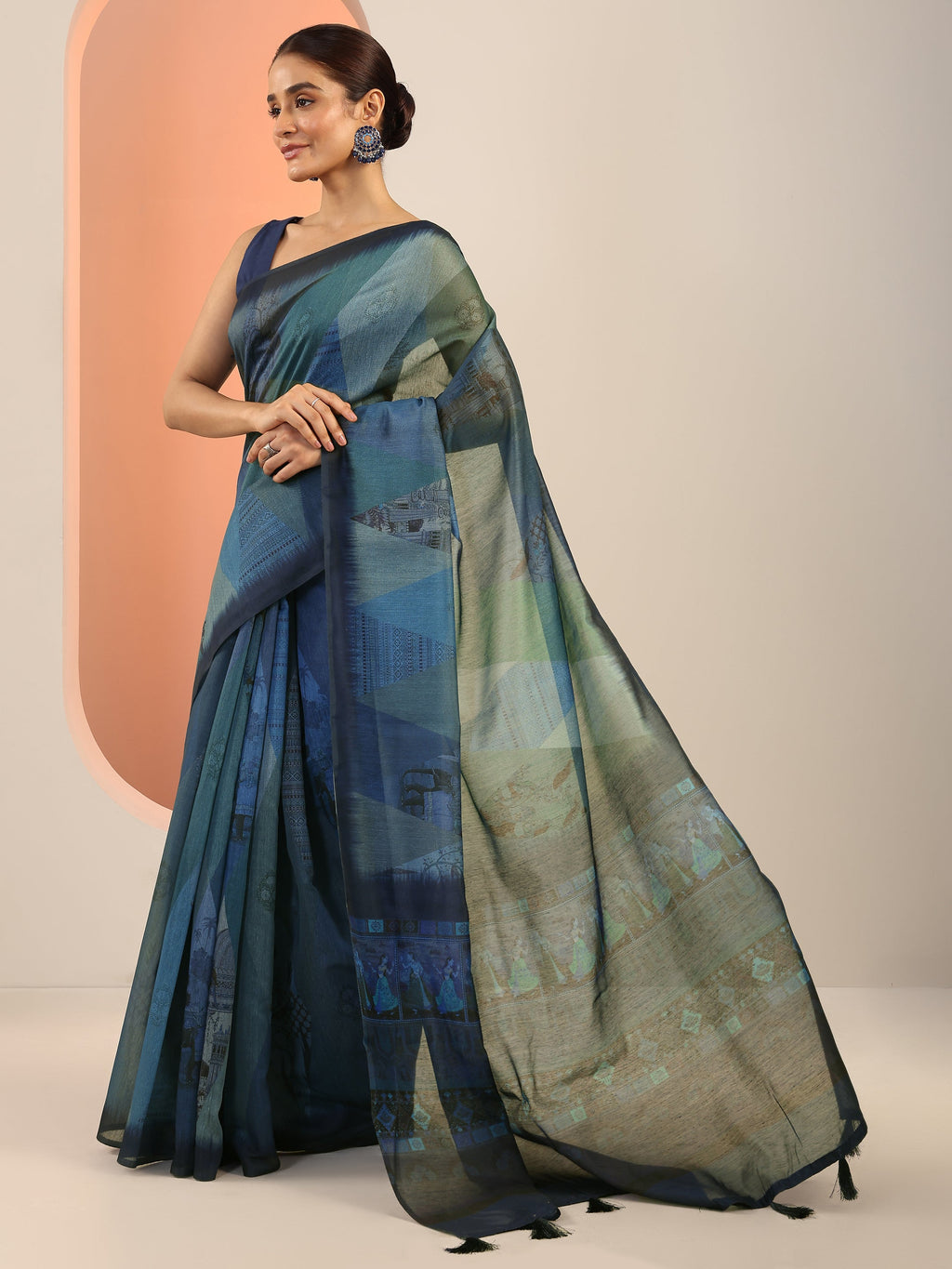 Blue Printed Silk Saree With Unstitched Blouse Piece