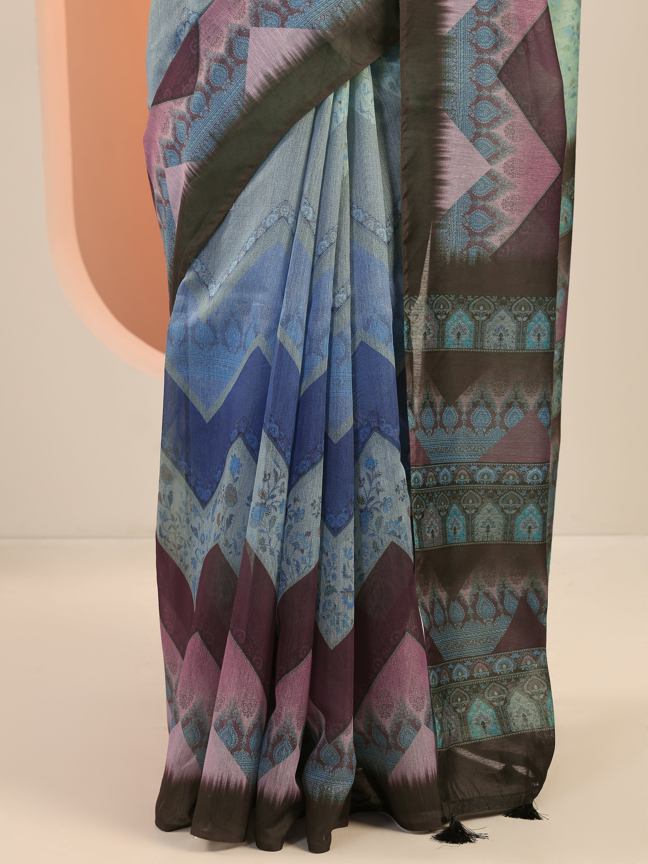 Green Printed Silk Saree With Unstitched Blouse Piece