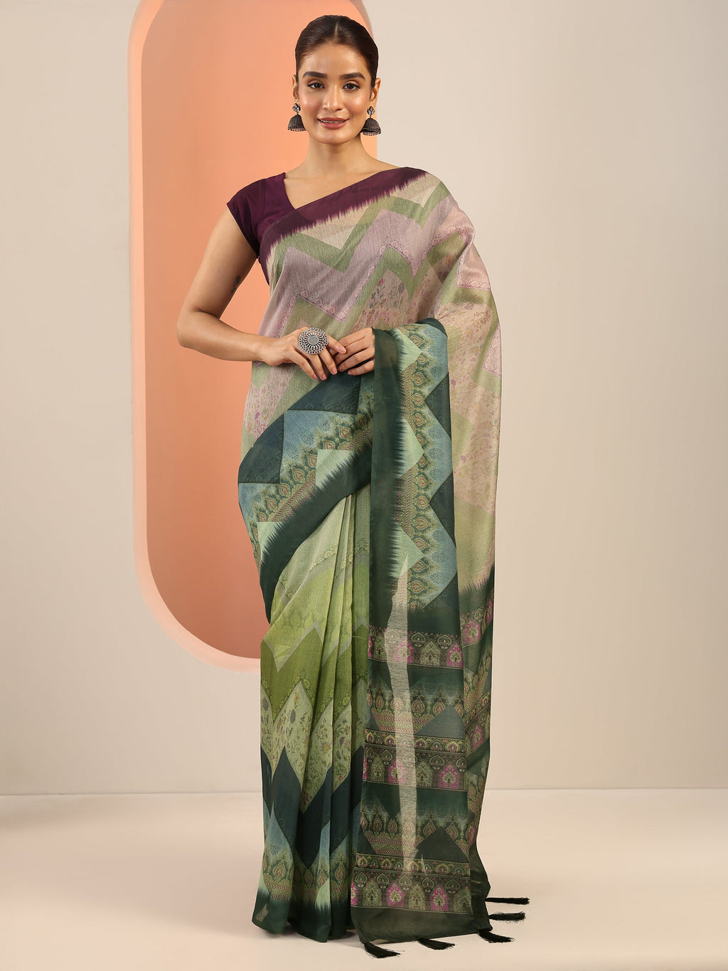 Green Printed Silk Saree With Unstitched Blouse Piece