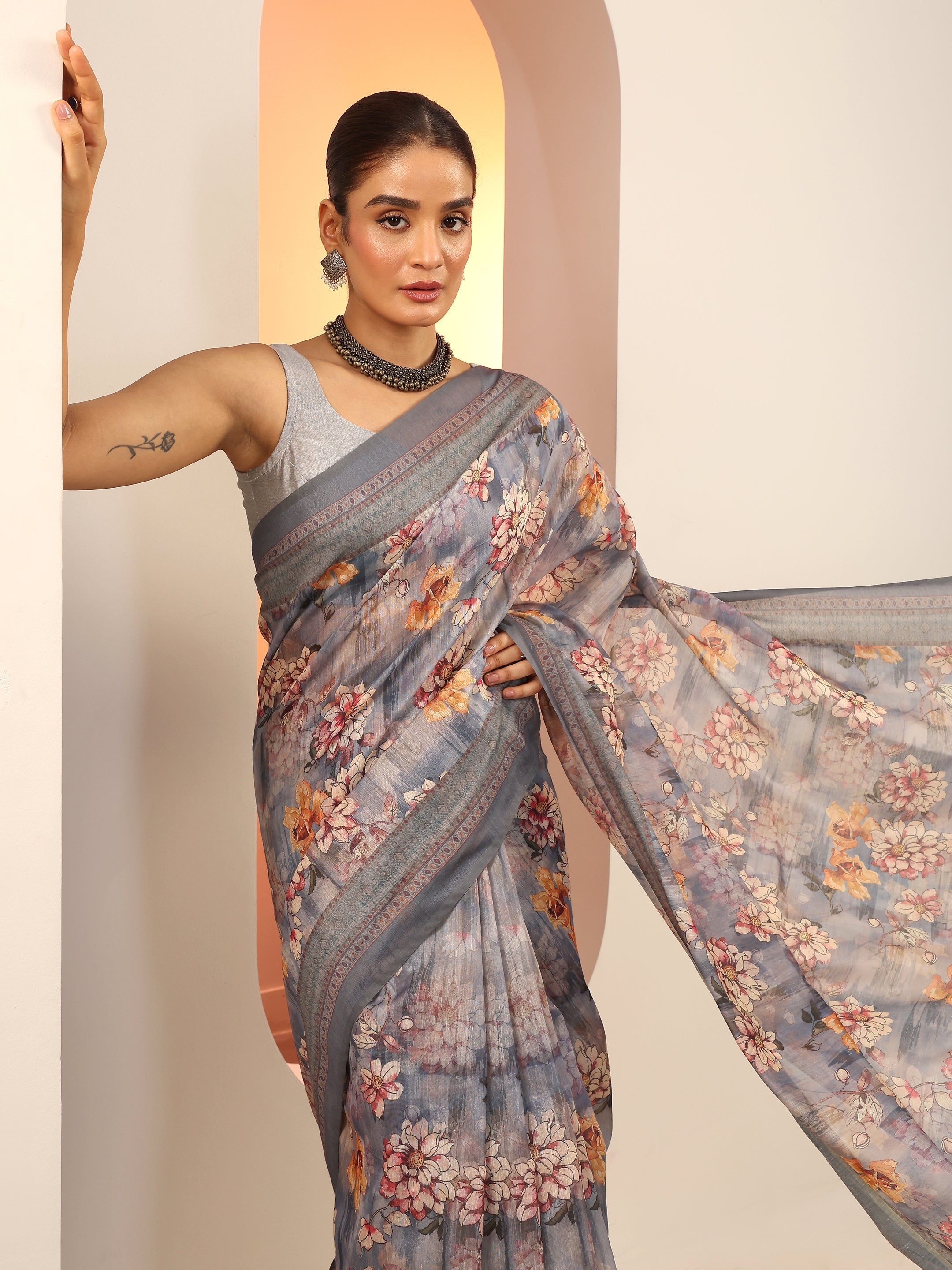 Blue Printed Silk Saree With Unstitched Blouse Piece