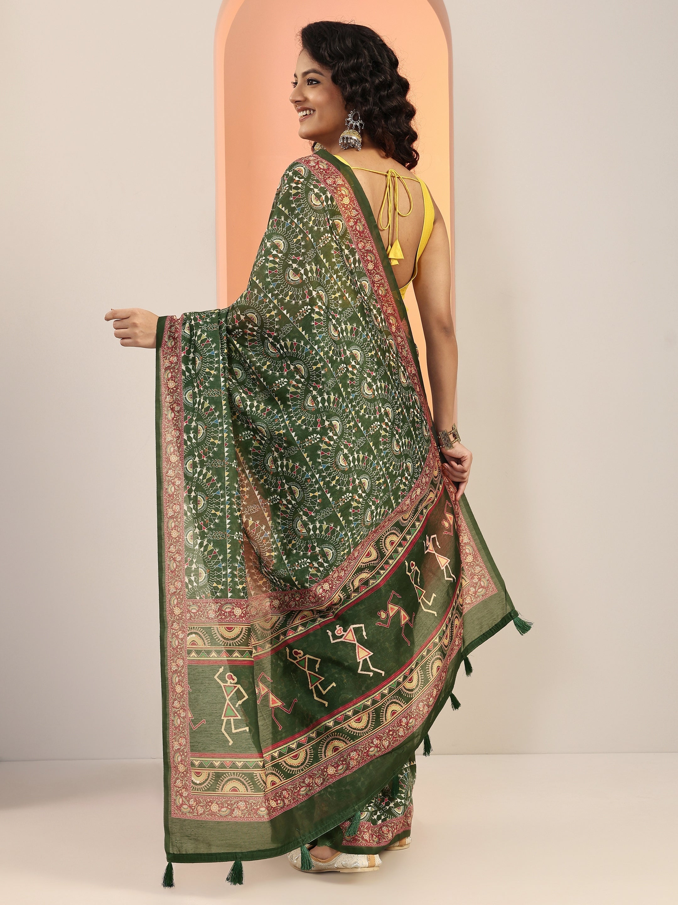 Green Printed Silk Blend Saree With Unstitched Blouse Piece