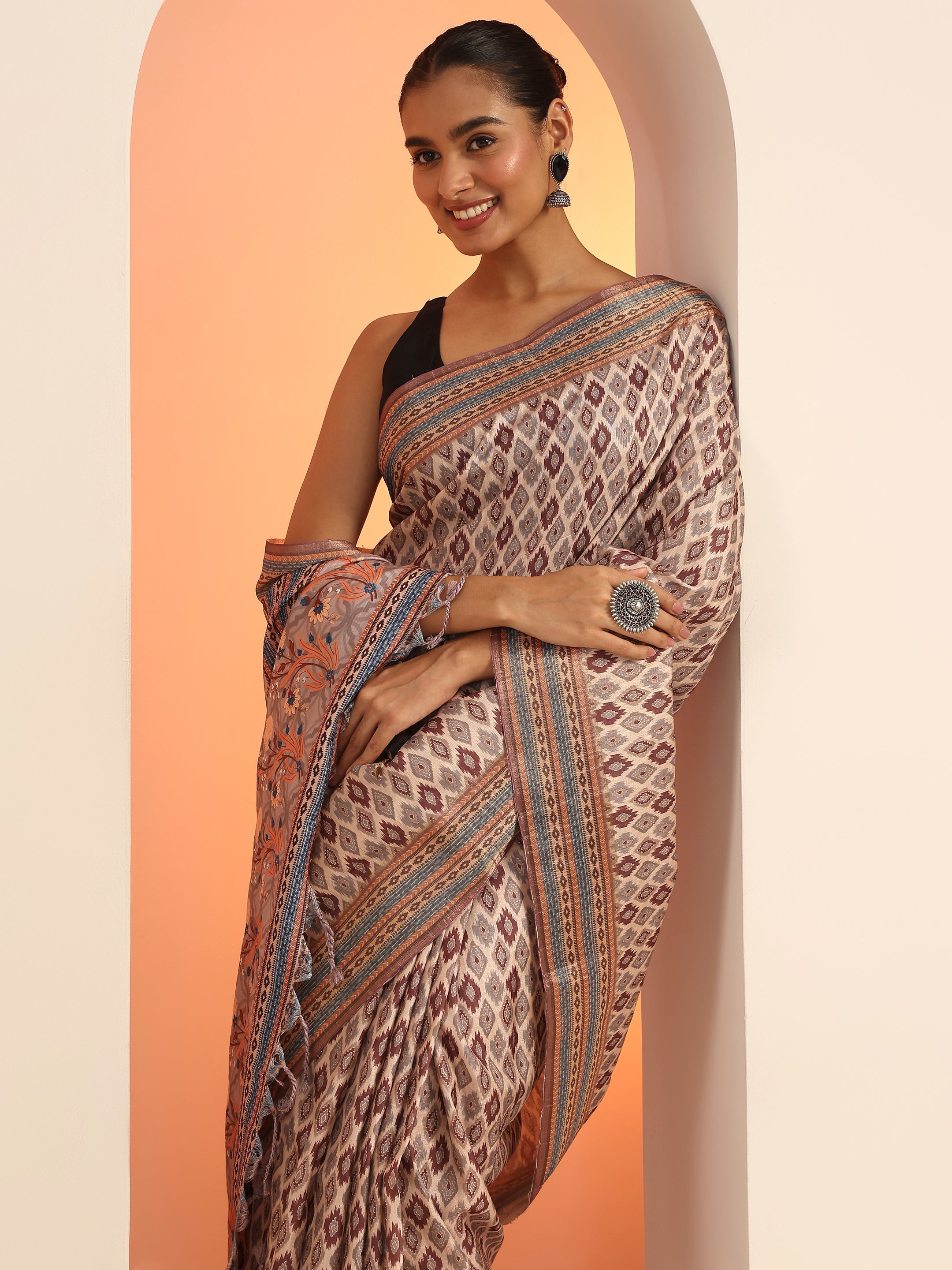 Brown Woven Design Silk Saree With Unstitched Blouse Piece