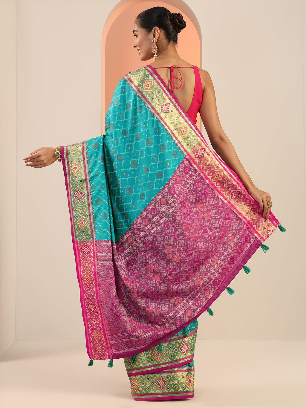 Blue Woven Design Silk Saree With Unstitched Blouse Piece