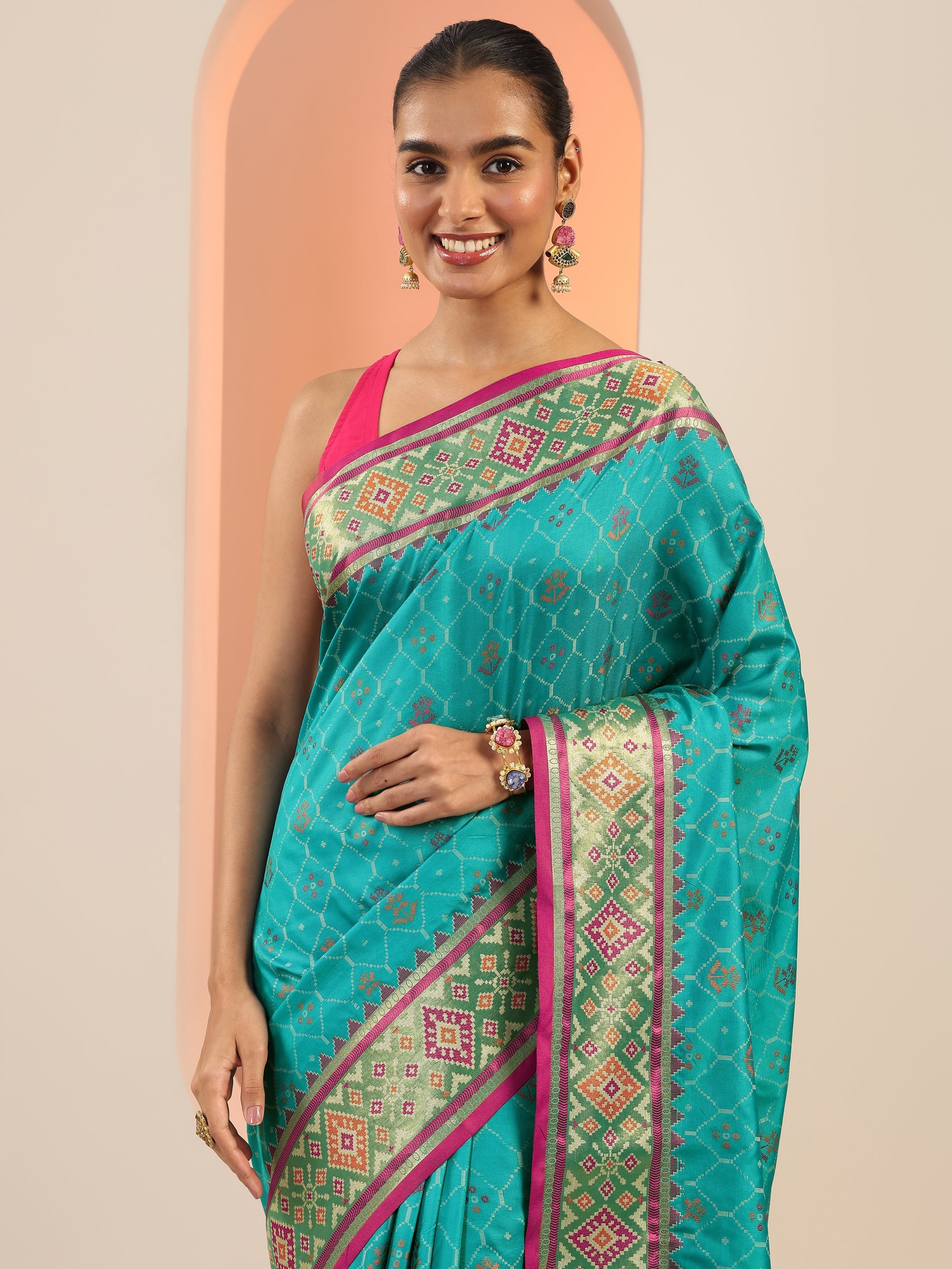 Blue Woven Design Silk Saree With Unstitched Blouse Piece