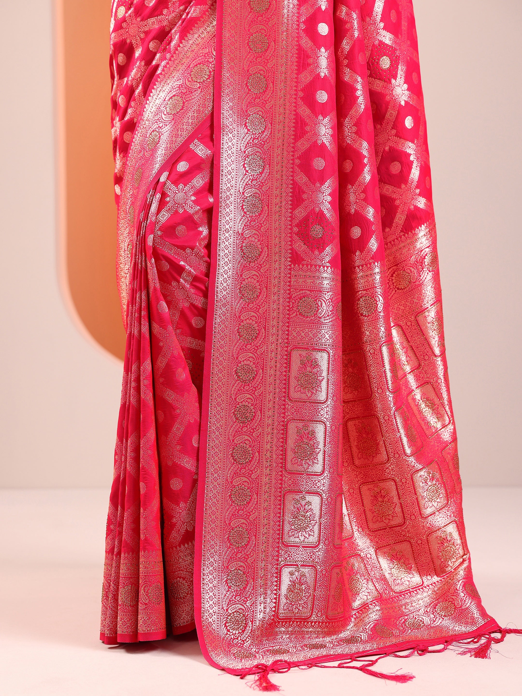 Pink Woven Design Silk Blend Sarees With Unstitched Blouse Piece