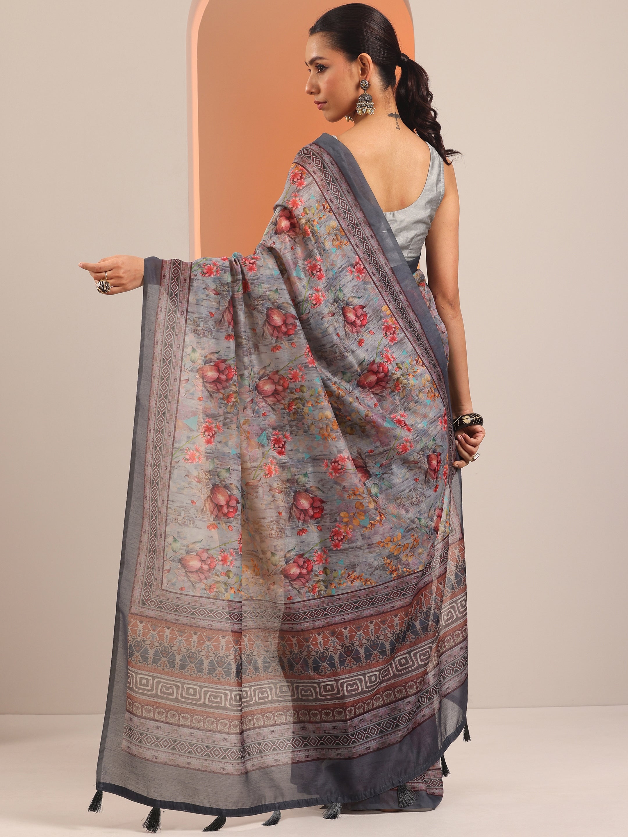Grey Printed Chanderi Saree With Unstitched Blouse Piece