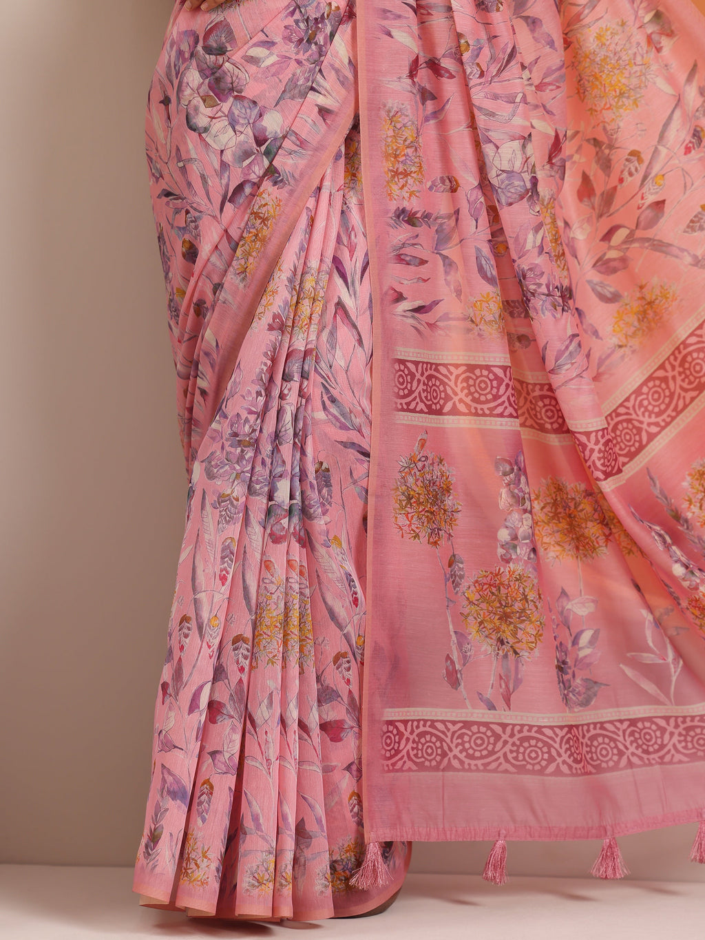 Pink Printed Silk Blend Saree With Unstitched Blouse Piece
