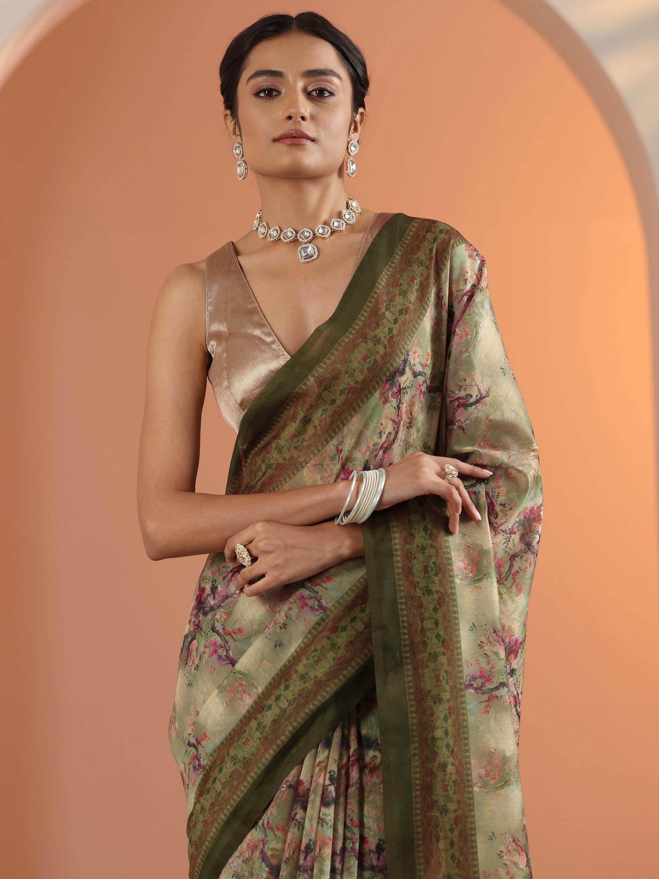 Green Printed Silk Blend Saree With Unstitched Blouse Piece