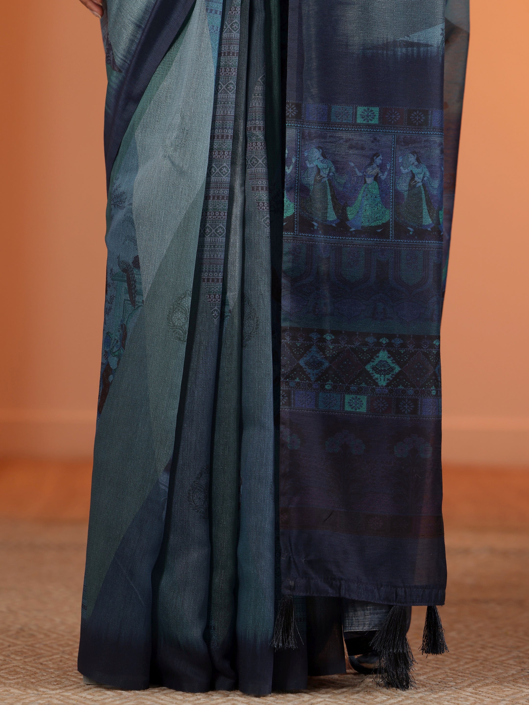 Blue Printed Silk Blend Saree With Unstitched Blouse Piece
