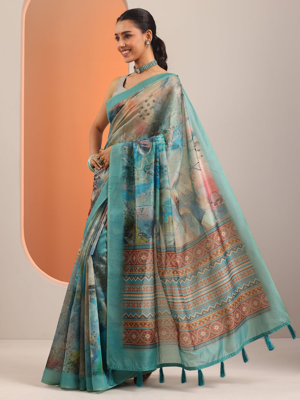 Blue Printed Silk Blend Saree With Unstitched Blouse Piece