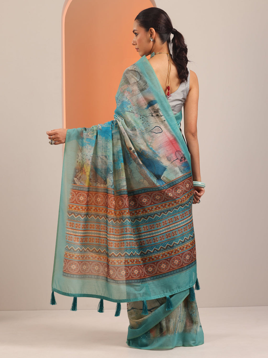 Blue Printed Silk Blend Saree With Unstitched Blouse Piece