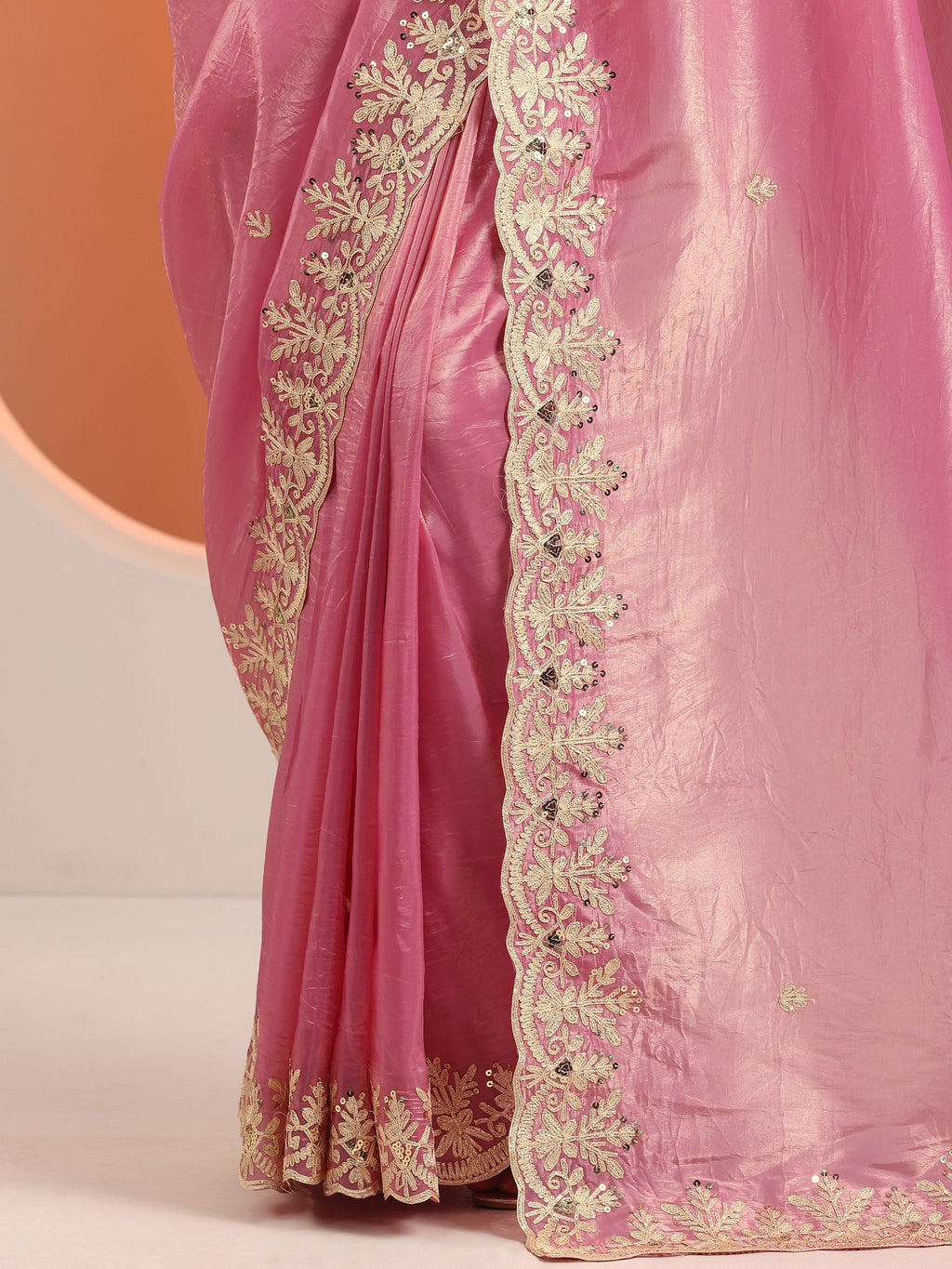 Pink Embroidered Organza Saree With Unstitched Blouse Piece