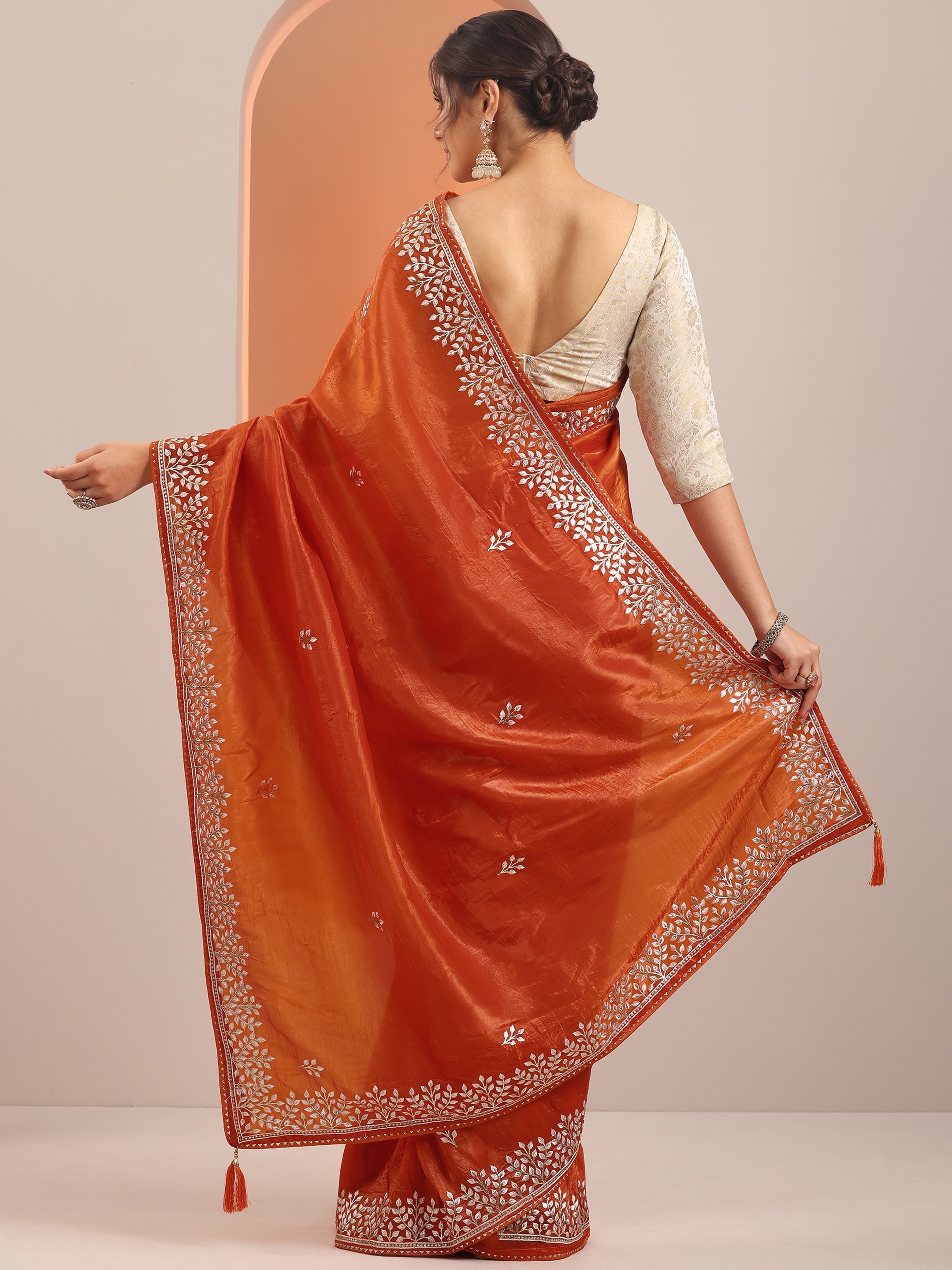 Orange Embroidered Organza Saree With Unstitched Blouse Piece