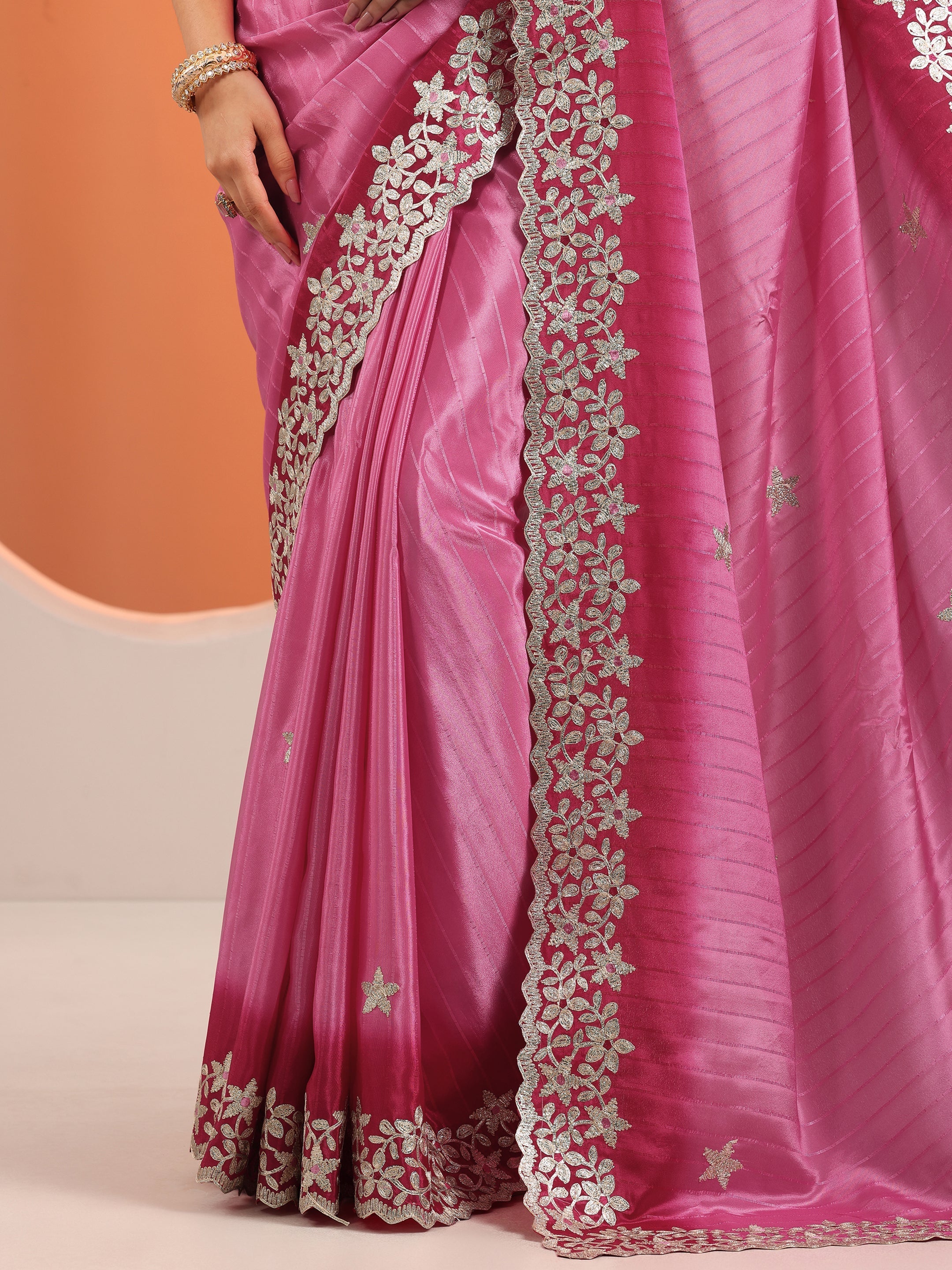 Pink Embellished Crepe Saree With Unstitched Blouse Piece