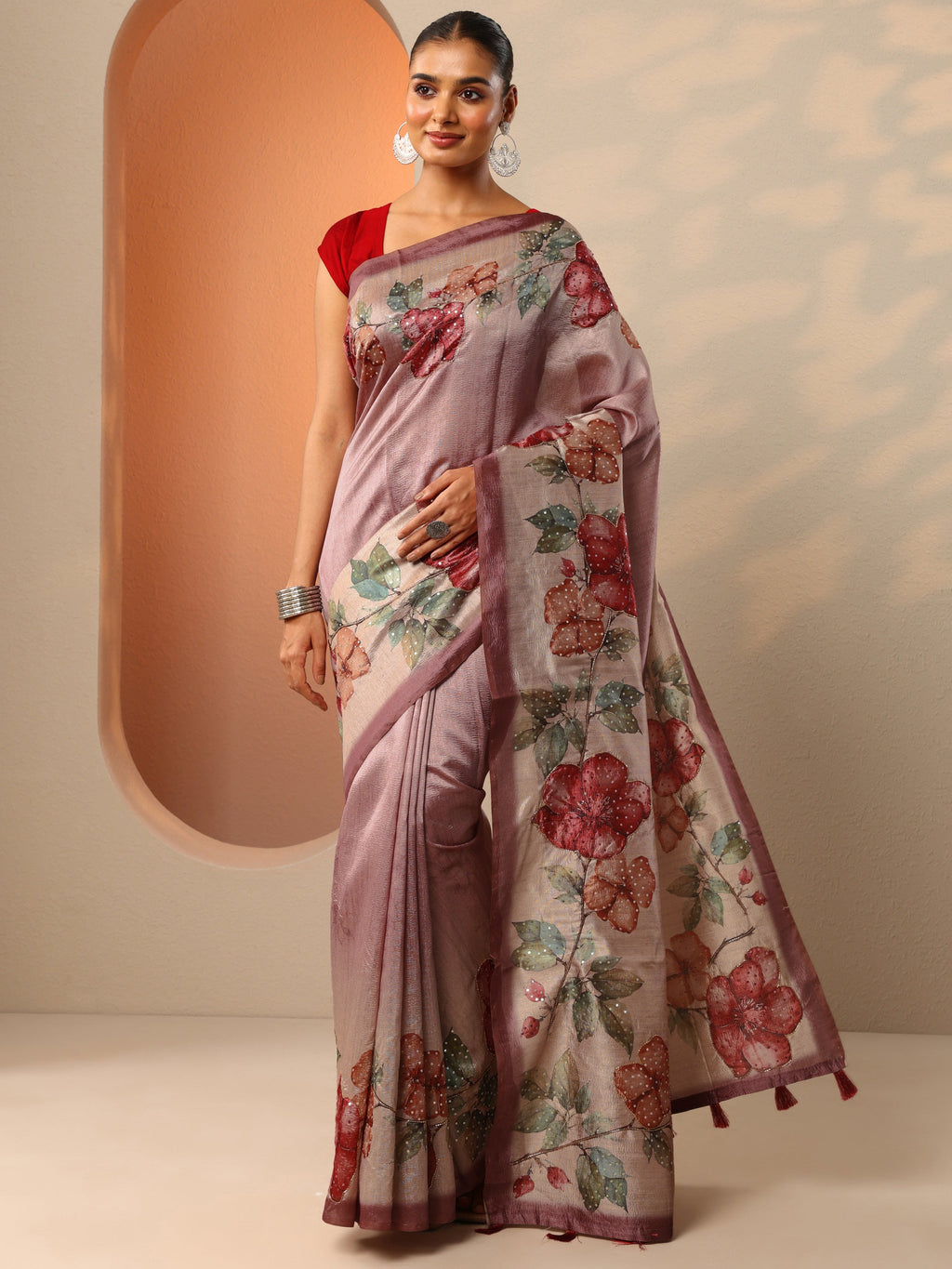 Pink Embellished Silk Blend Saree With Unstitched Blouse Piece