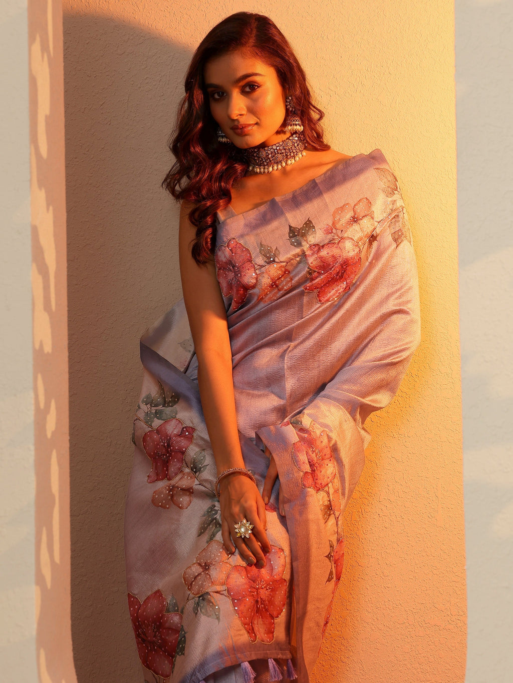 Lavender Embellished Silk Blend Saree With Unstitched Blouse Piece