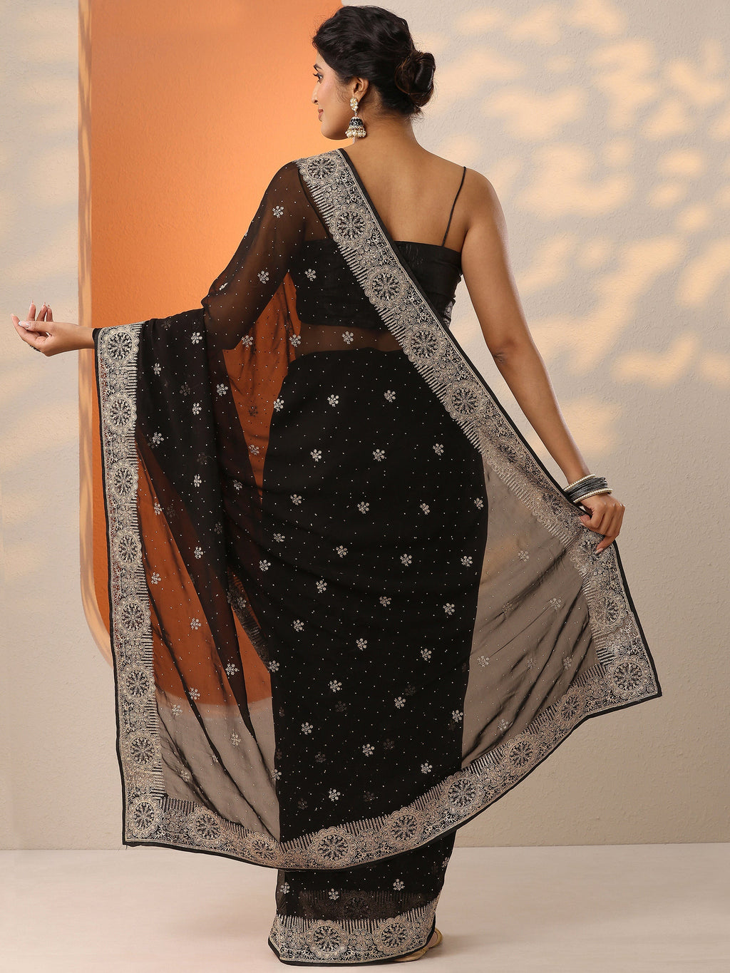 Black Embroidered Georgette Saree With Unstitched Blouse Piece