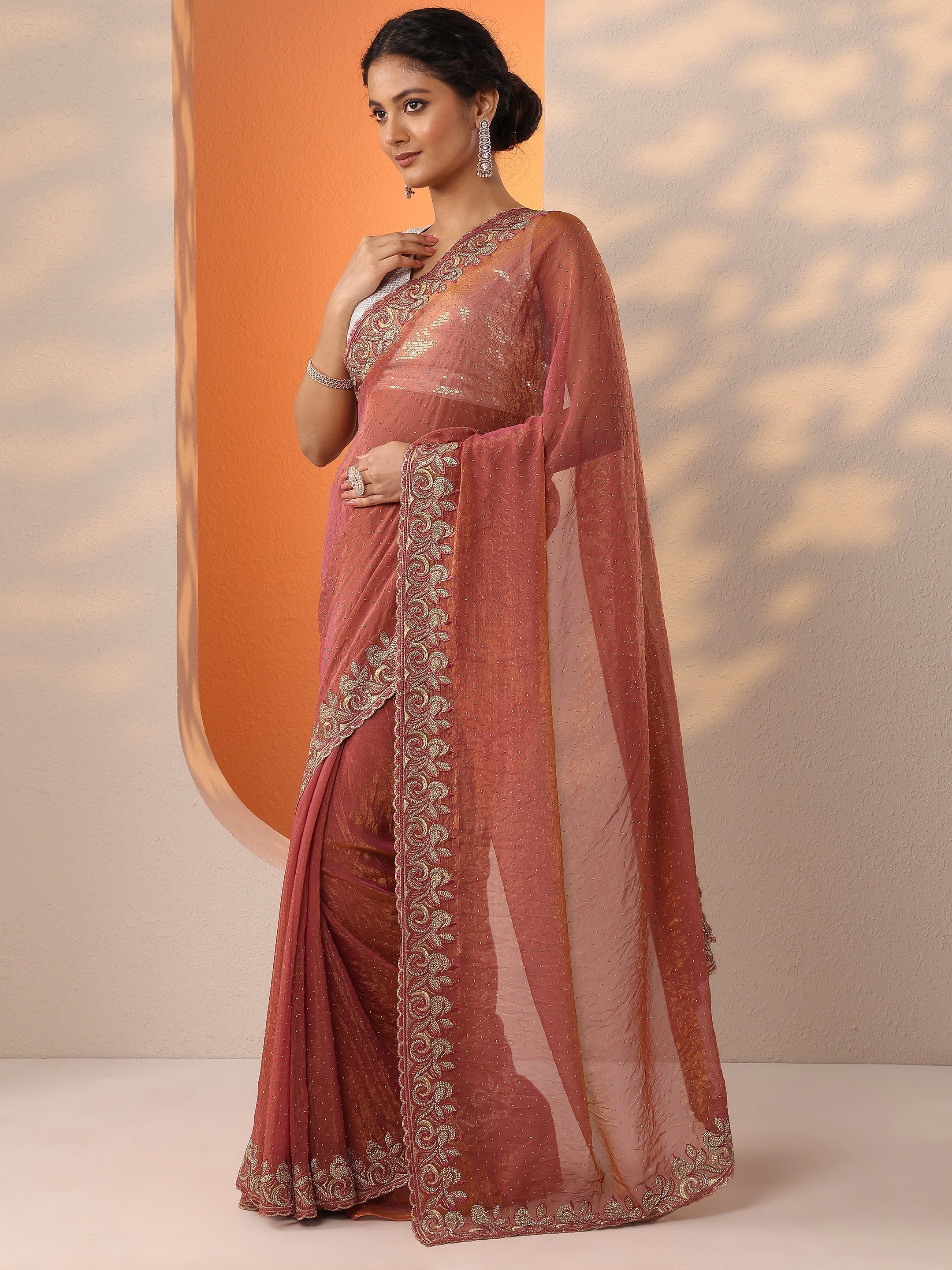 Pink Embellished Organza Saree With Unstitched Blouse Piece