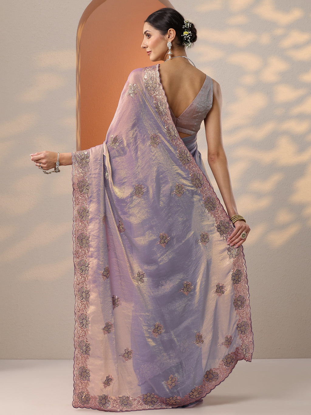 Lavender Embellished Organza Saree With Unstitched Blouse Piece