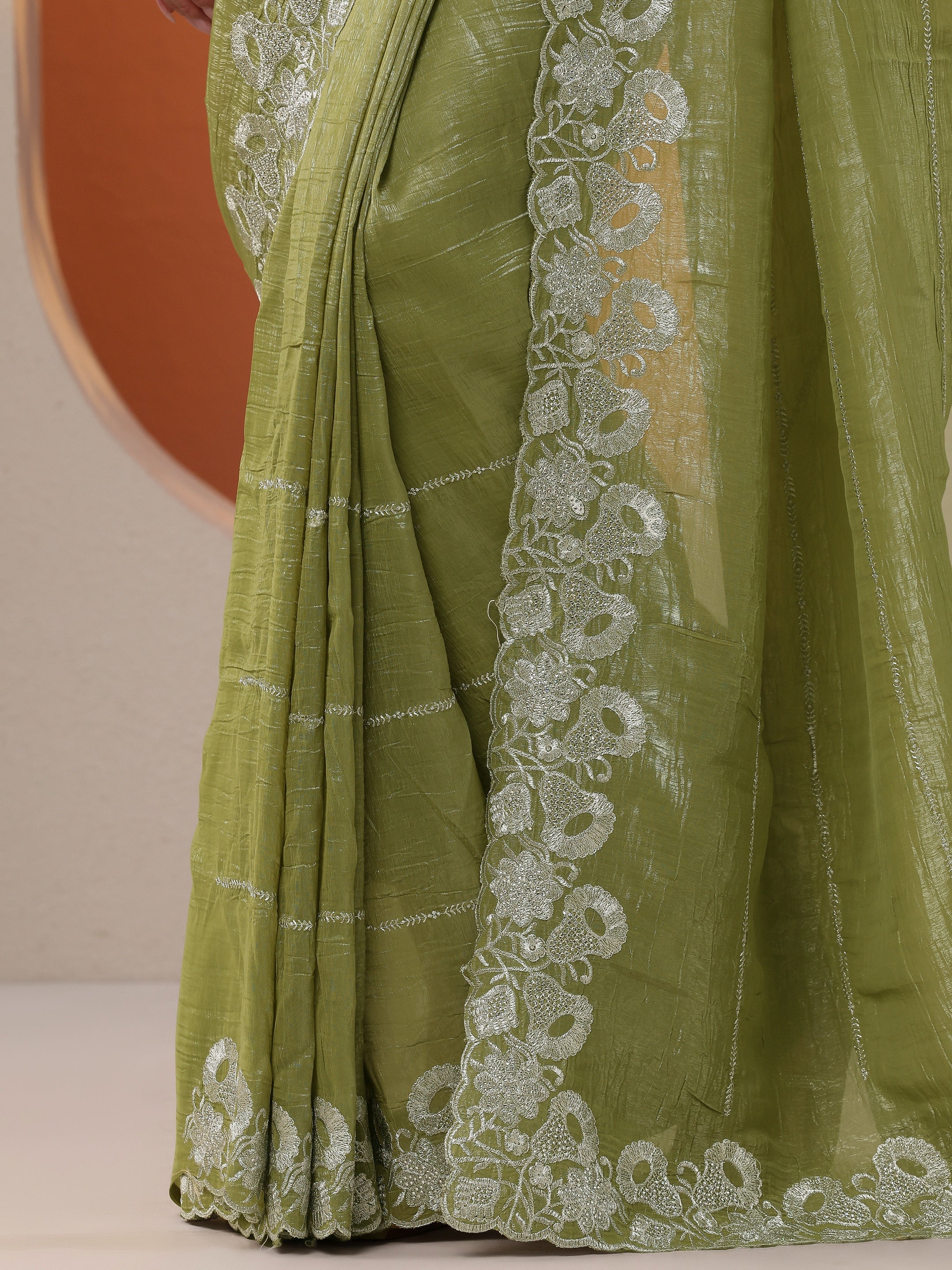 Green Embellished Chinon Saree With Unstitched Blouse Piece