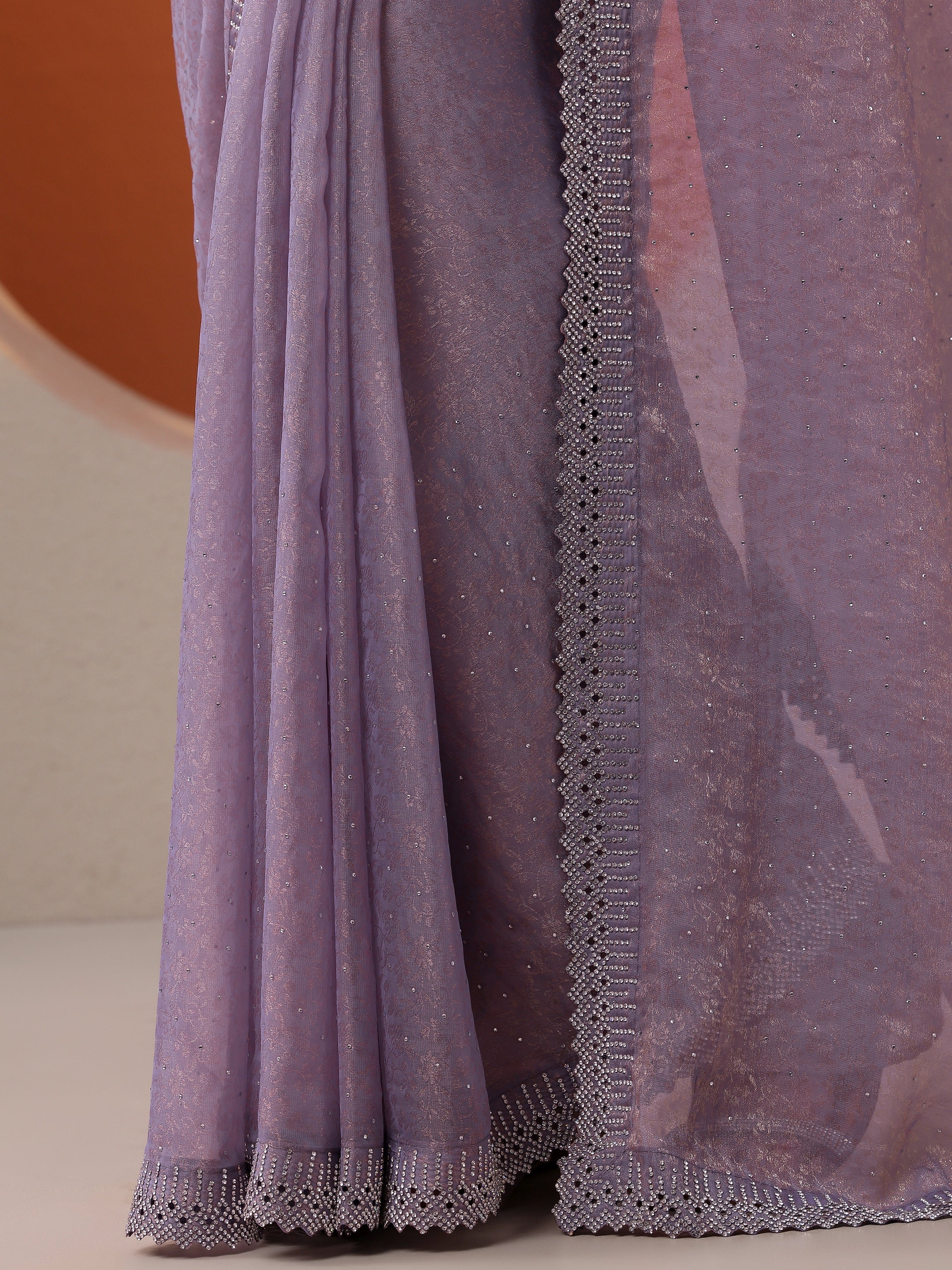 Lavender Embroidered Organza Saree With Unstitched Blouse Piece