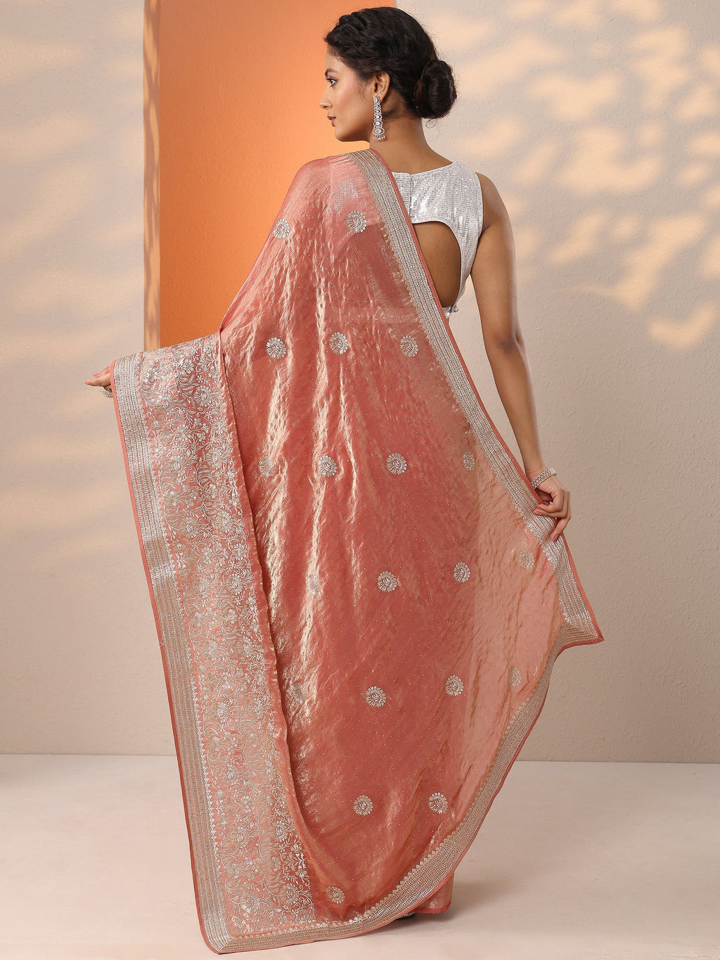 Peach Embellished Banarasi Organza Saree With Unstitched Blouse Piece