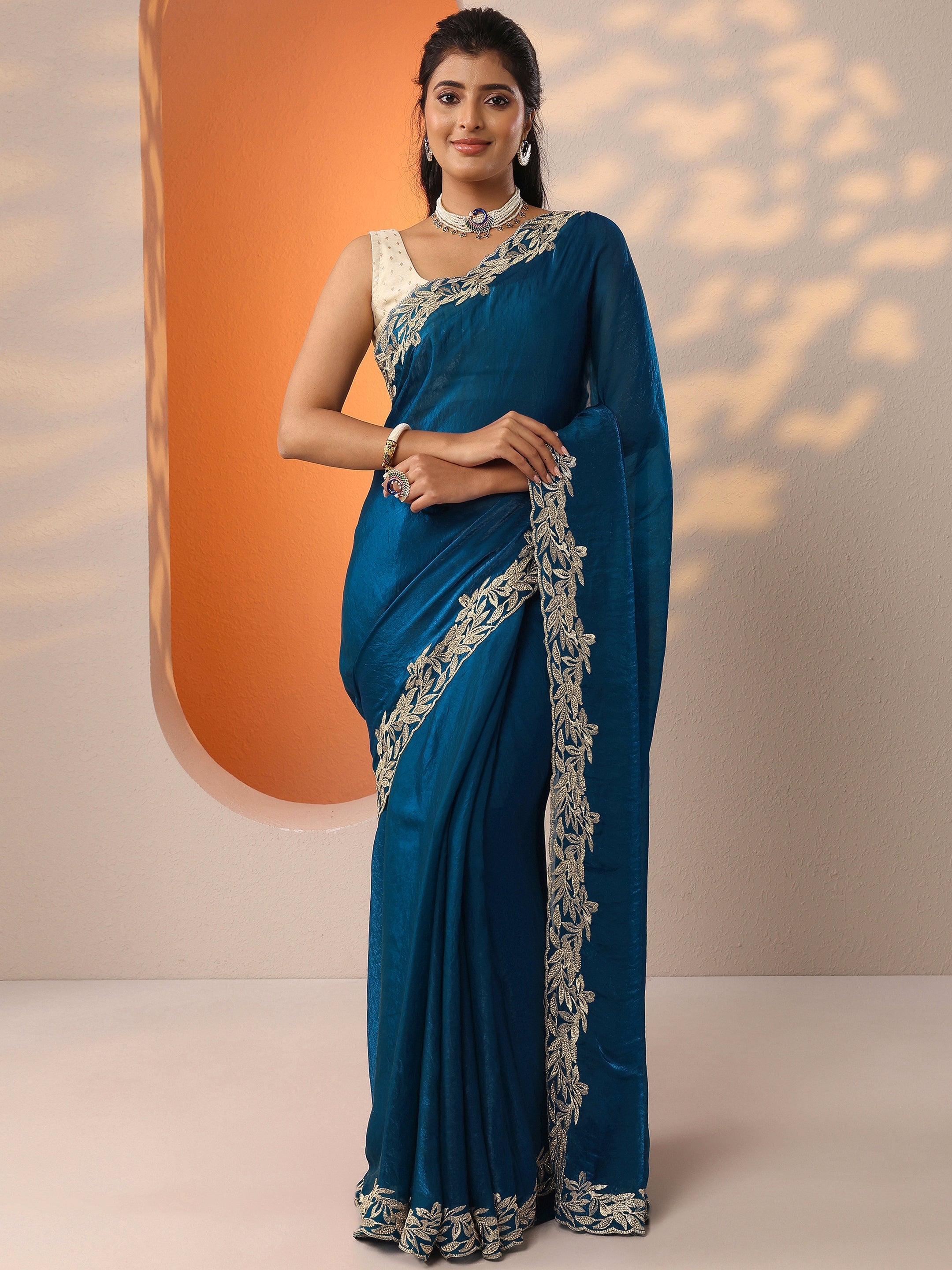 Blue Embroidered Organza Saree With Unstitched Blouse Piece