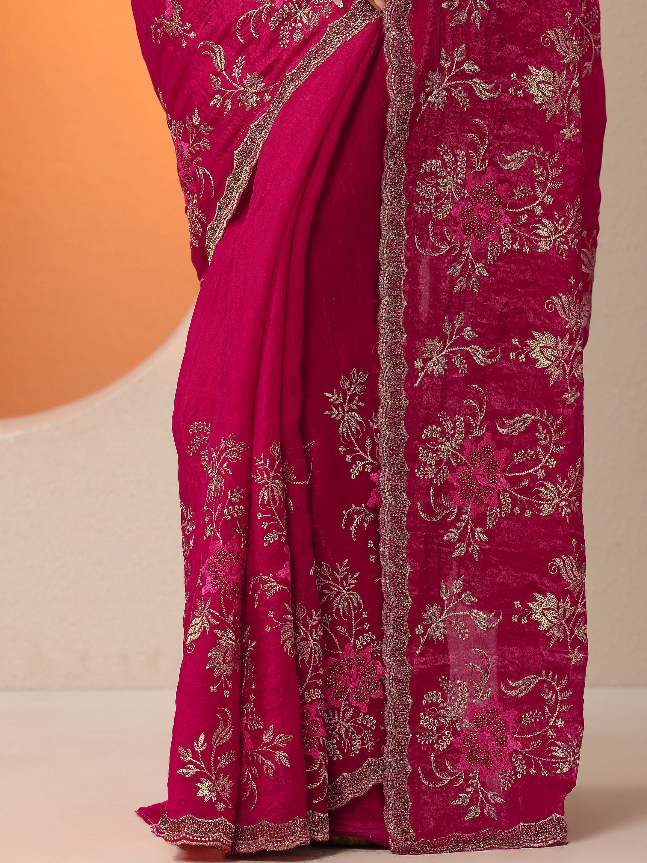 Pink Embroidered Organza Saree With Unstitched Blouse Piece