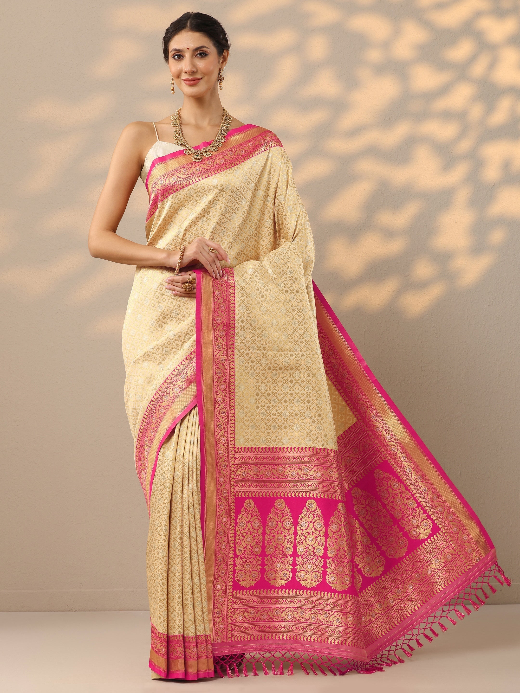 Beige Woven Design Banarasi Silk Blend Saree With Unstitched Blouse Piece