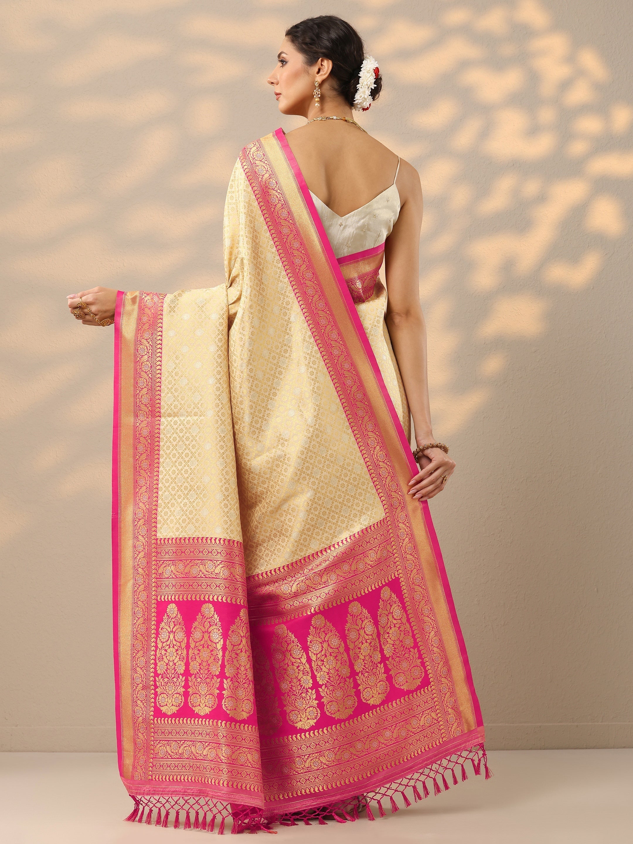 Beige Woven Design Banarasi Silk Blend Saree With Unstitched Blouse Piece