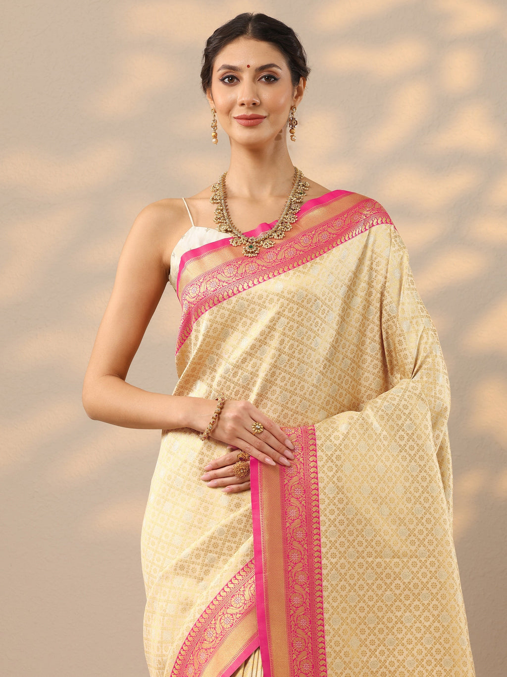 Beige Woven Design Banarasi Silk Blend Saree With Unstitched Blouse Piece
