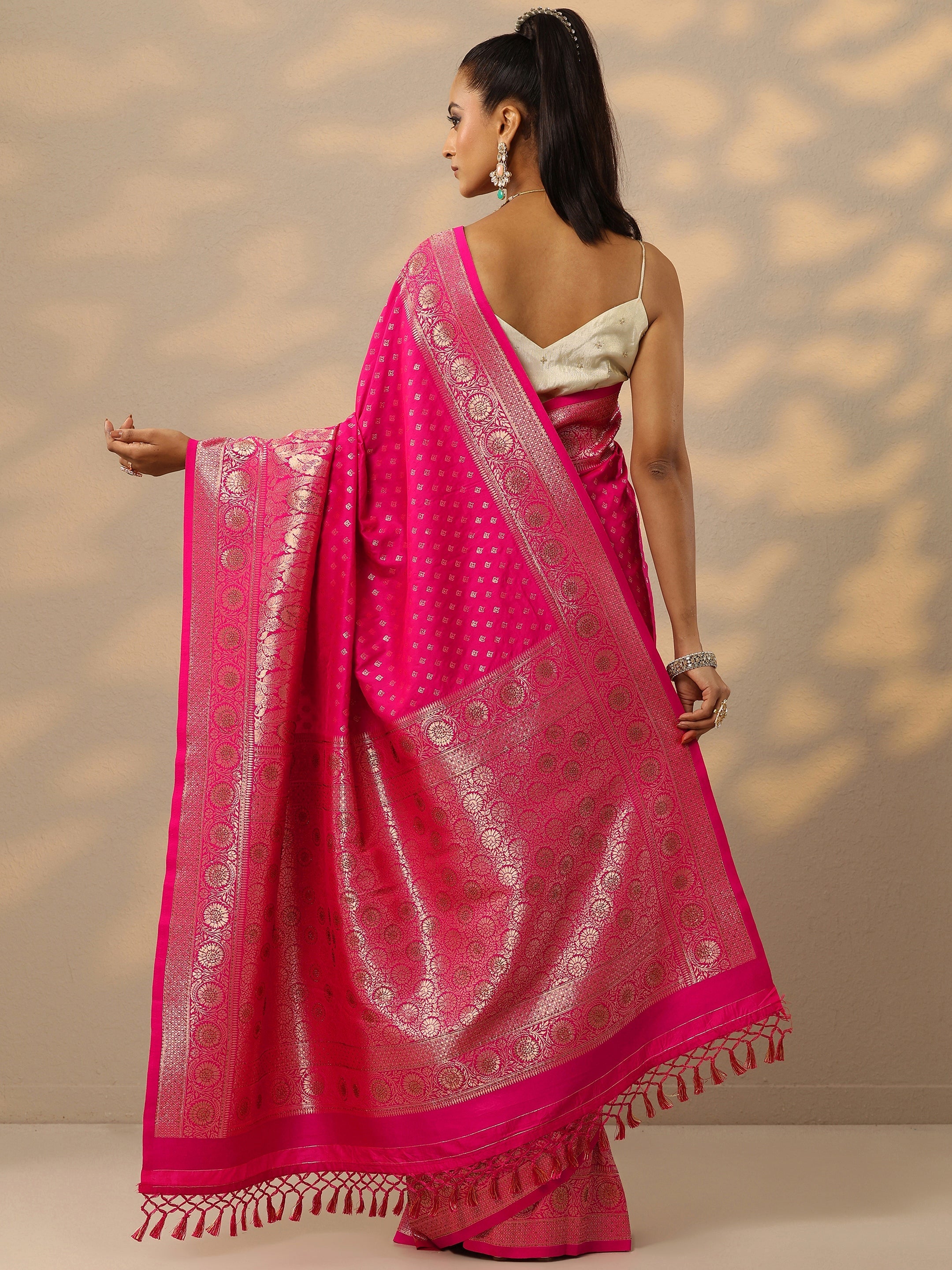 Pink Woven Design Banarasi Silk Blend Saree With Unstitched Blouse Piece