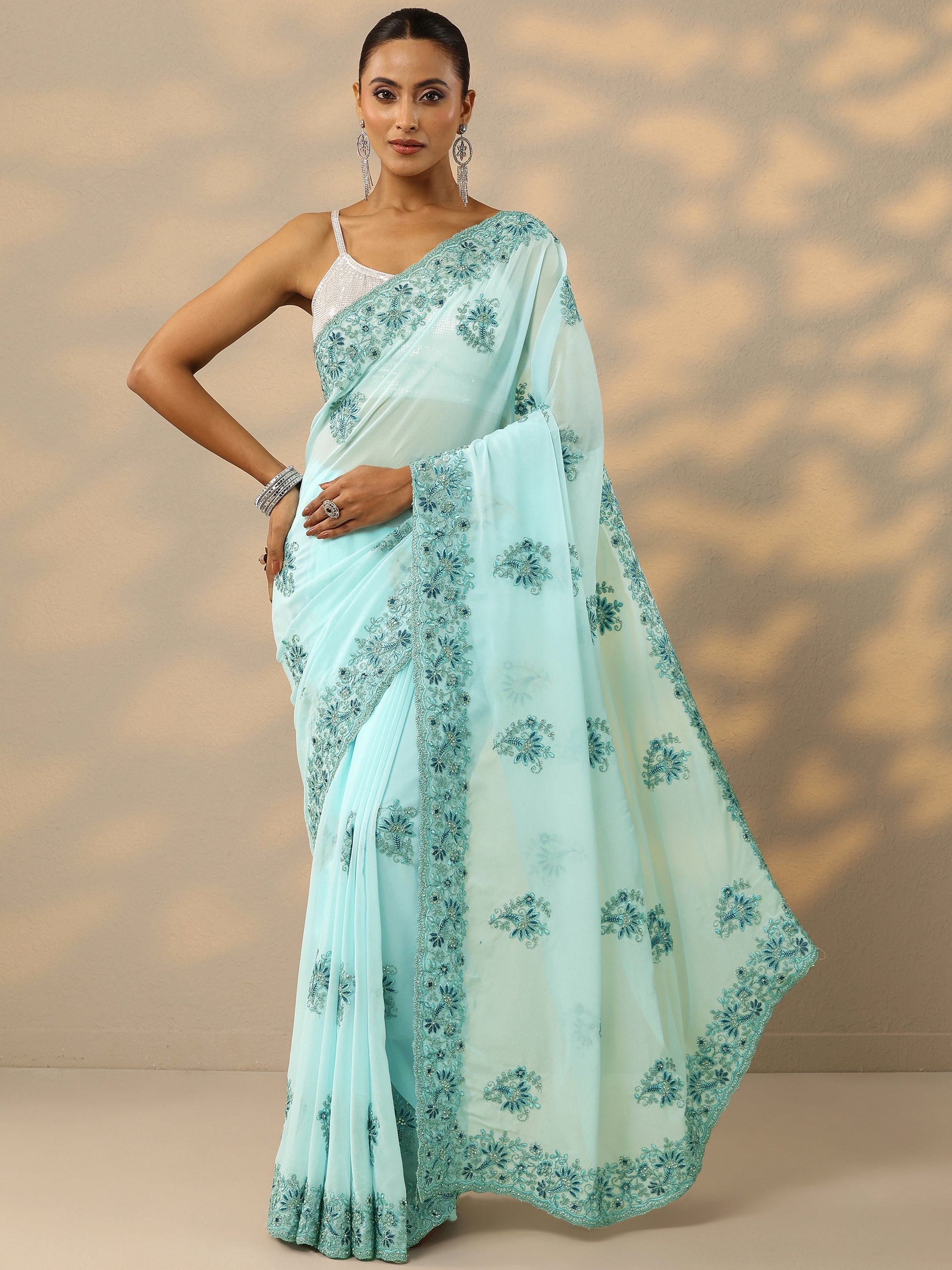 Blue Embroidered Georgette Saree With Unstitched Blouse Piece