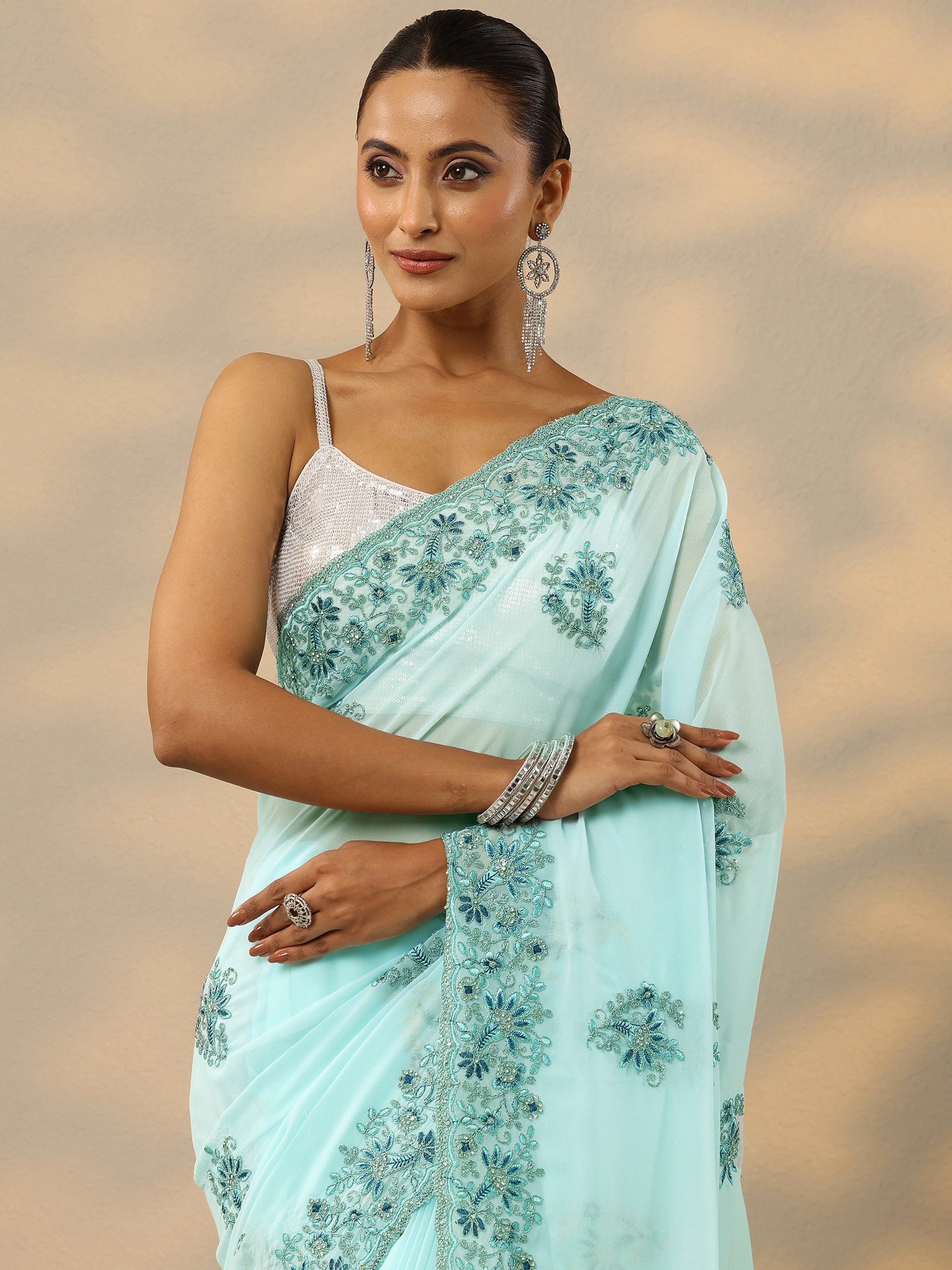 Blue Embroidered Georgette Saree With Unstitched Blouse Piece