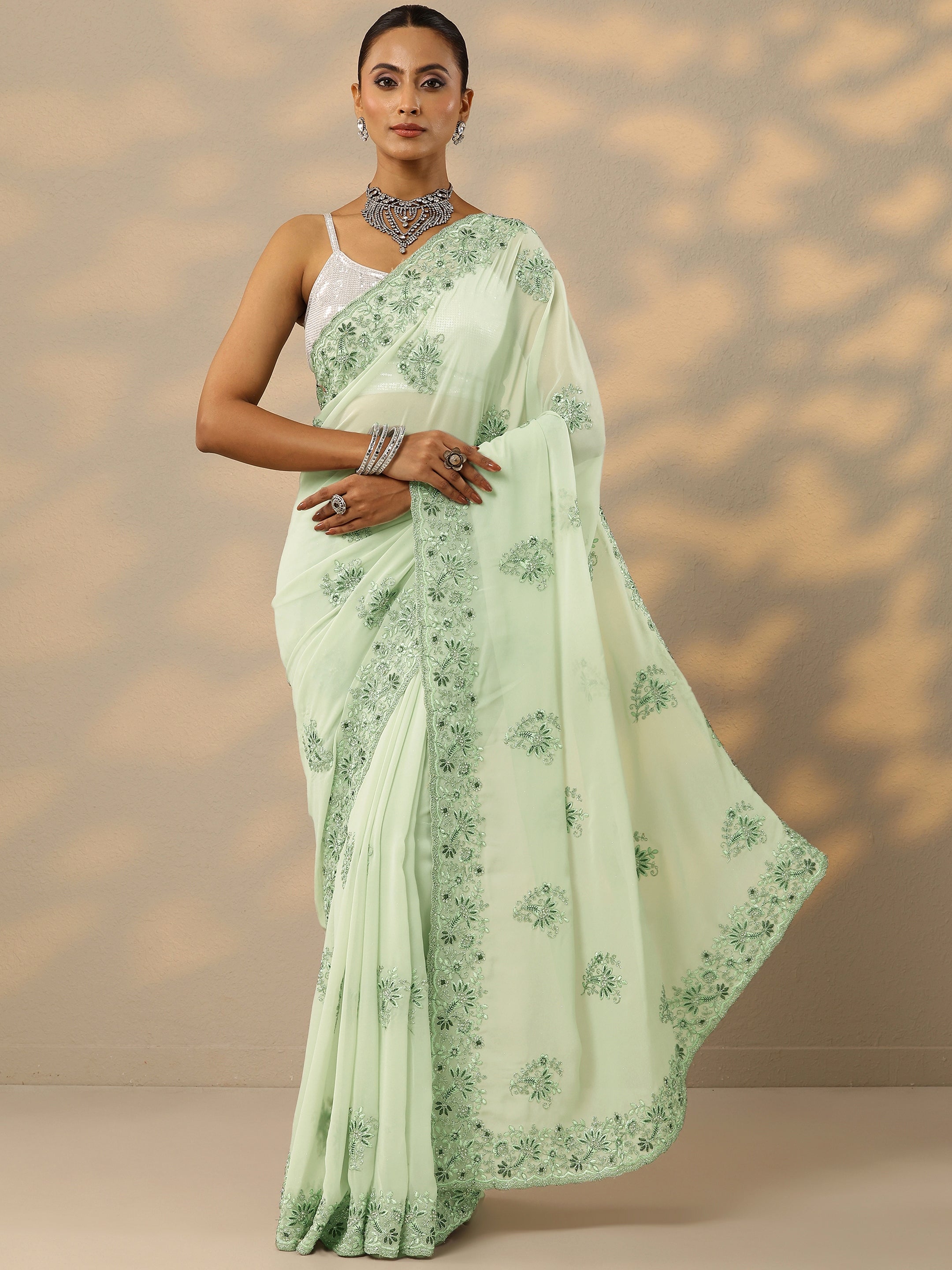 Green Embroidered Georgette Saree With Unstitched Blouse Piece