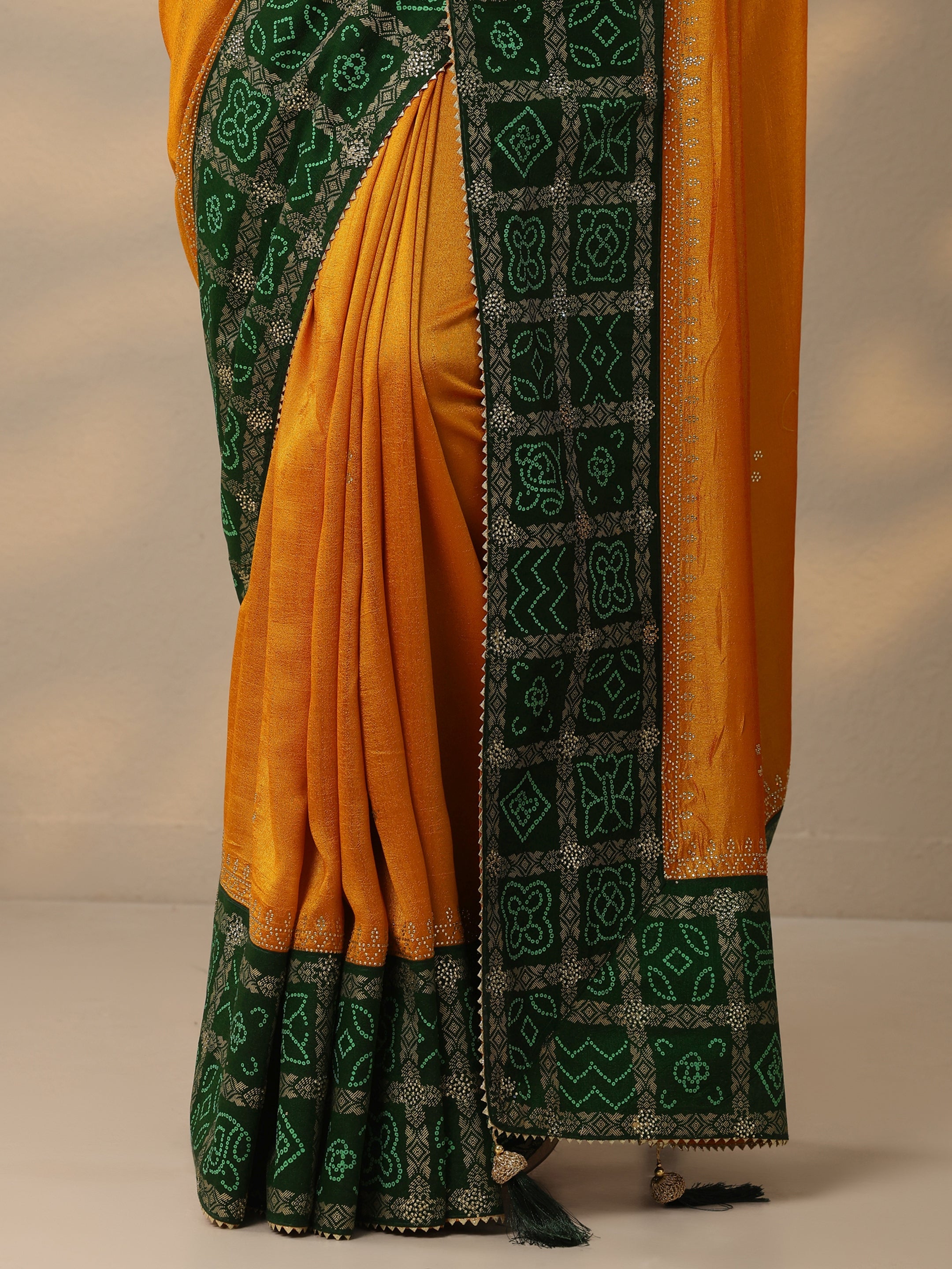 Mustard Printed Chinon Saree With Unstitched Blouse Piece