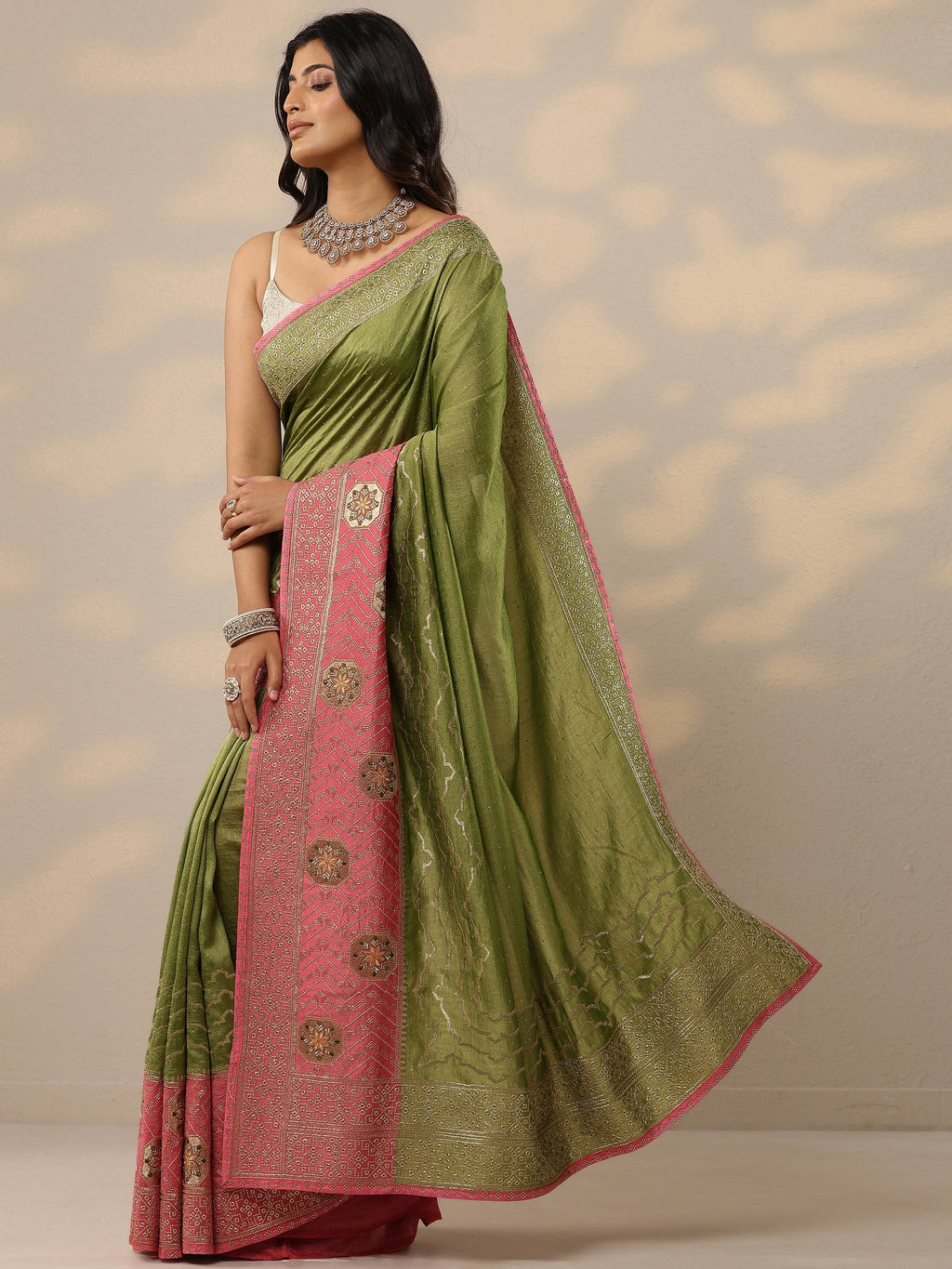 Green Embellished Silk Blend Sarees With Unstitched Blouse Piece