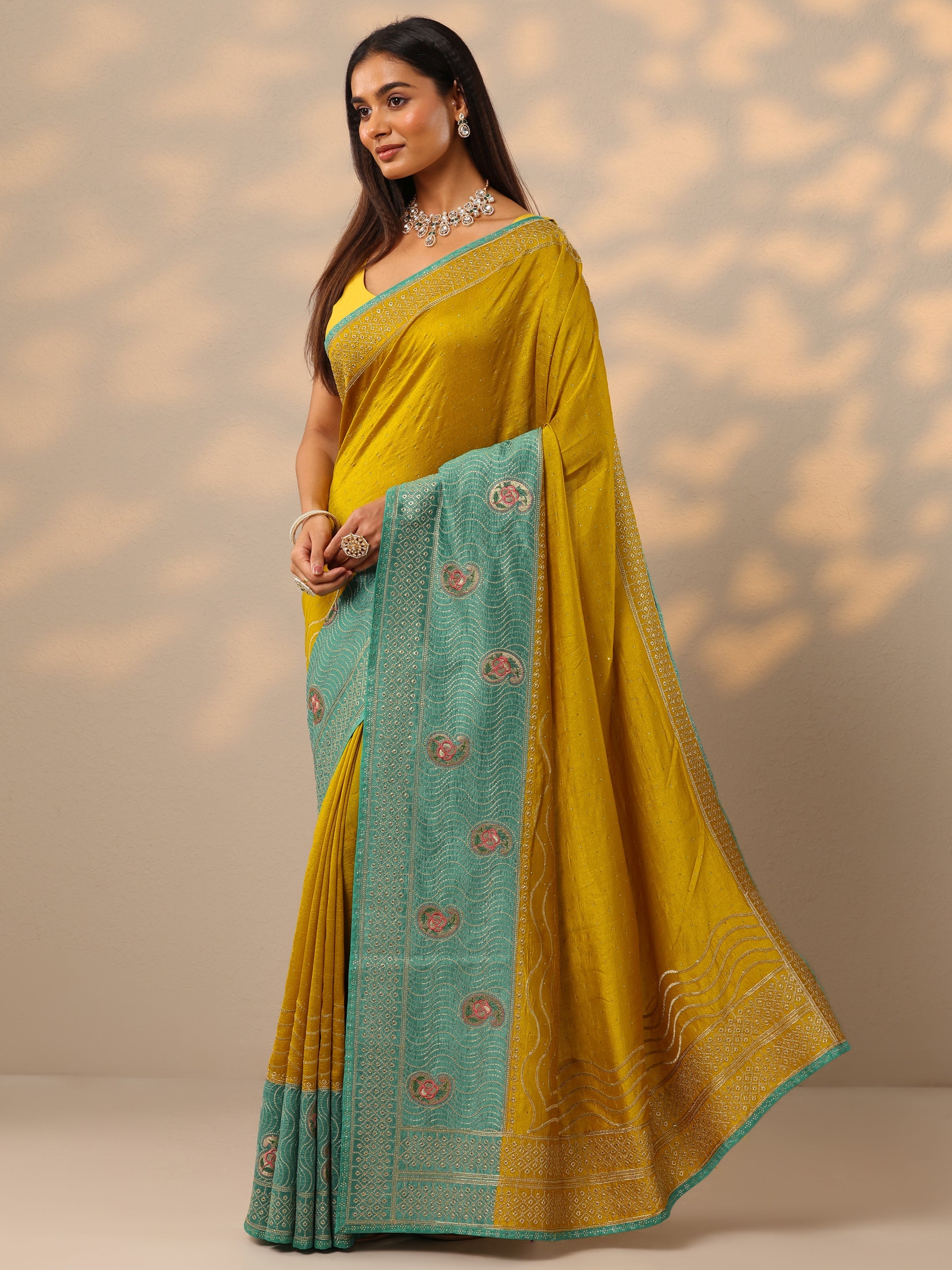 Mustard Embellished Silk Blend Saree With Unstitched Blouse Piece