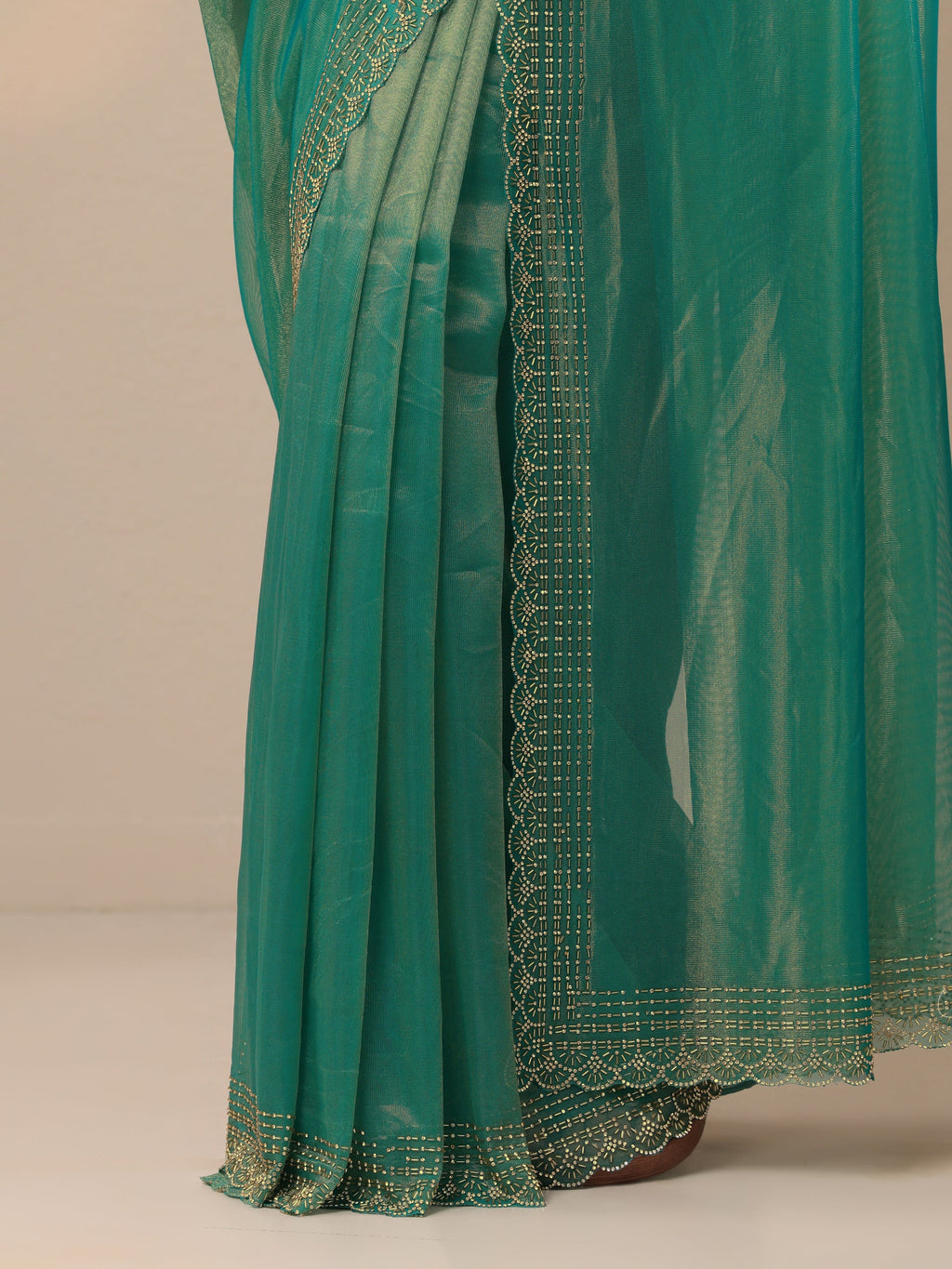 Green Embellished Nylon Sarees With Unstitched Blouse Piece