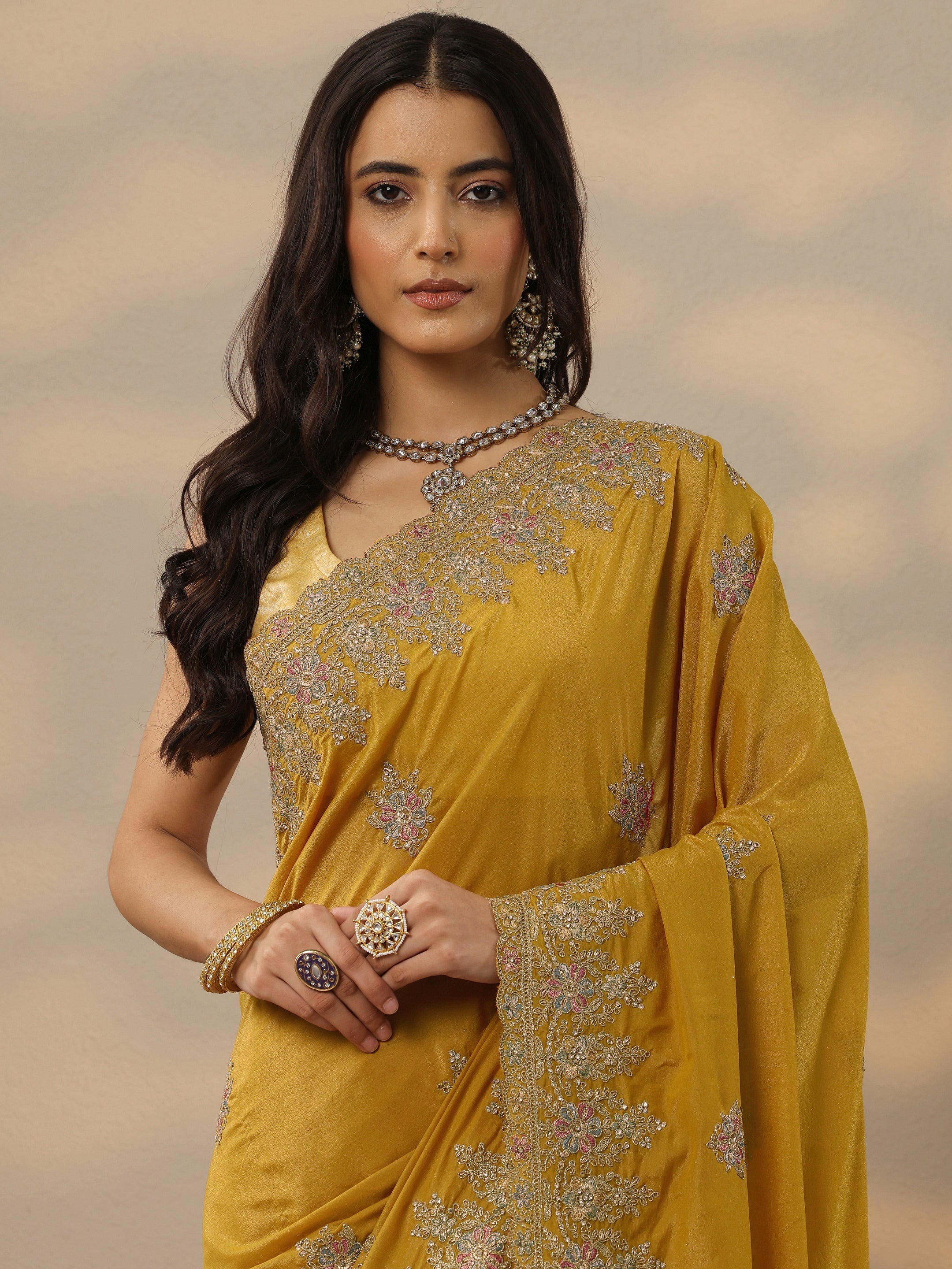 Mustard Embroidered Silk Blend Saree With Unstitched Blouse Piece