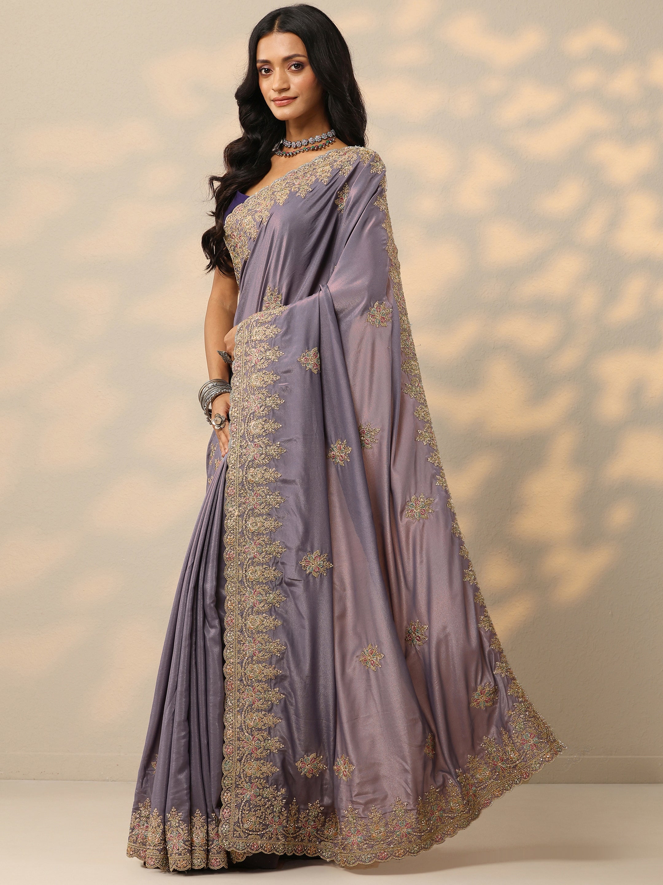 Lavender Embroidered Silk Blend Saree With Unstitched Blouse Piece