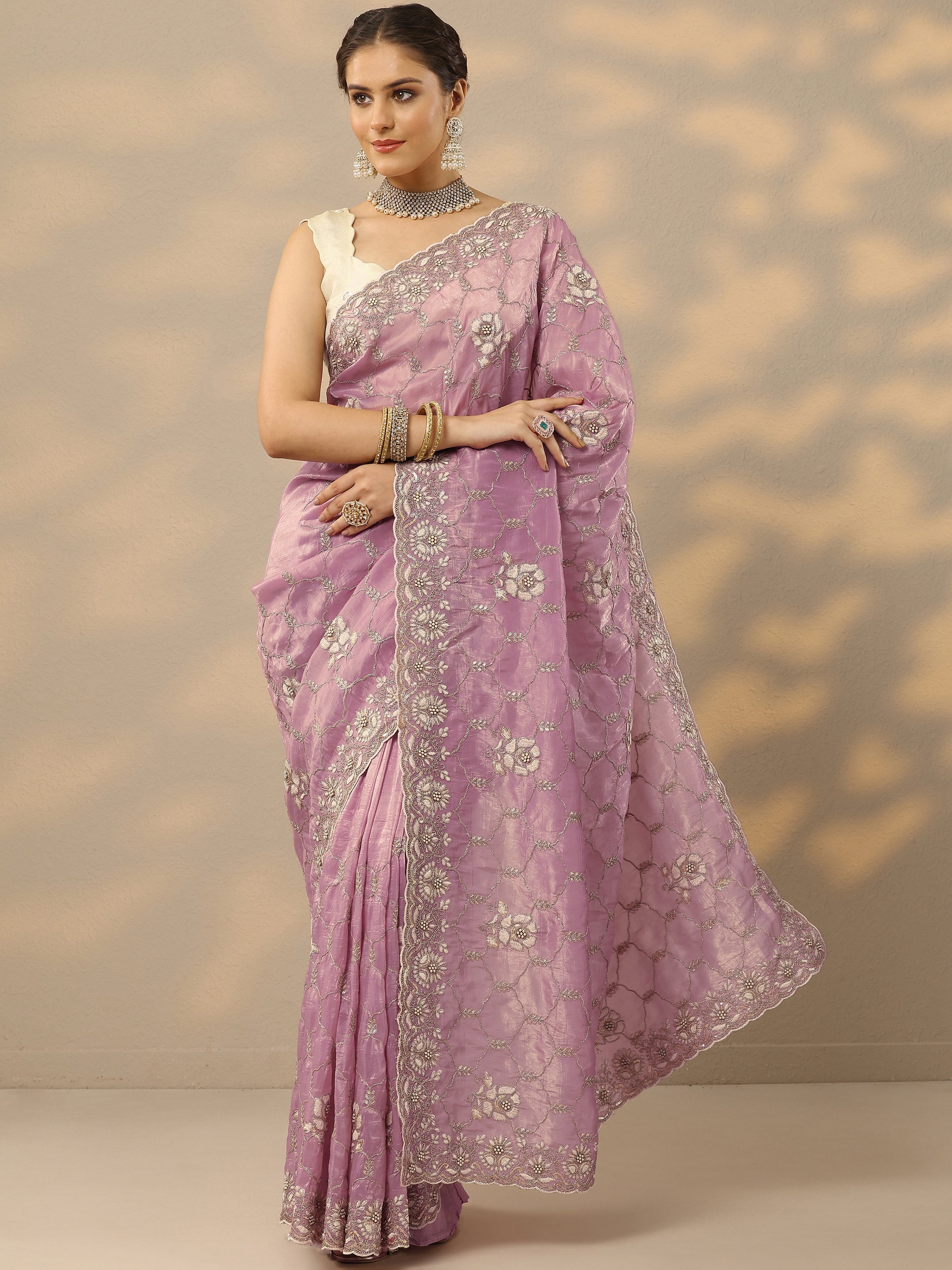 Pink Embroidered Organza Saree With Unstitched Blouse Piece