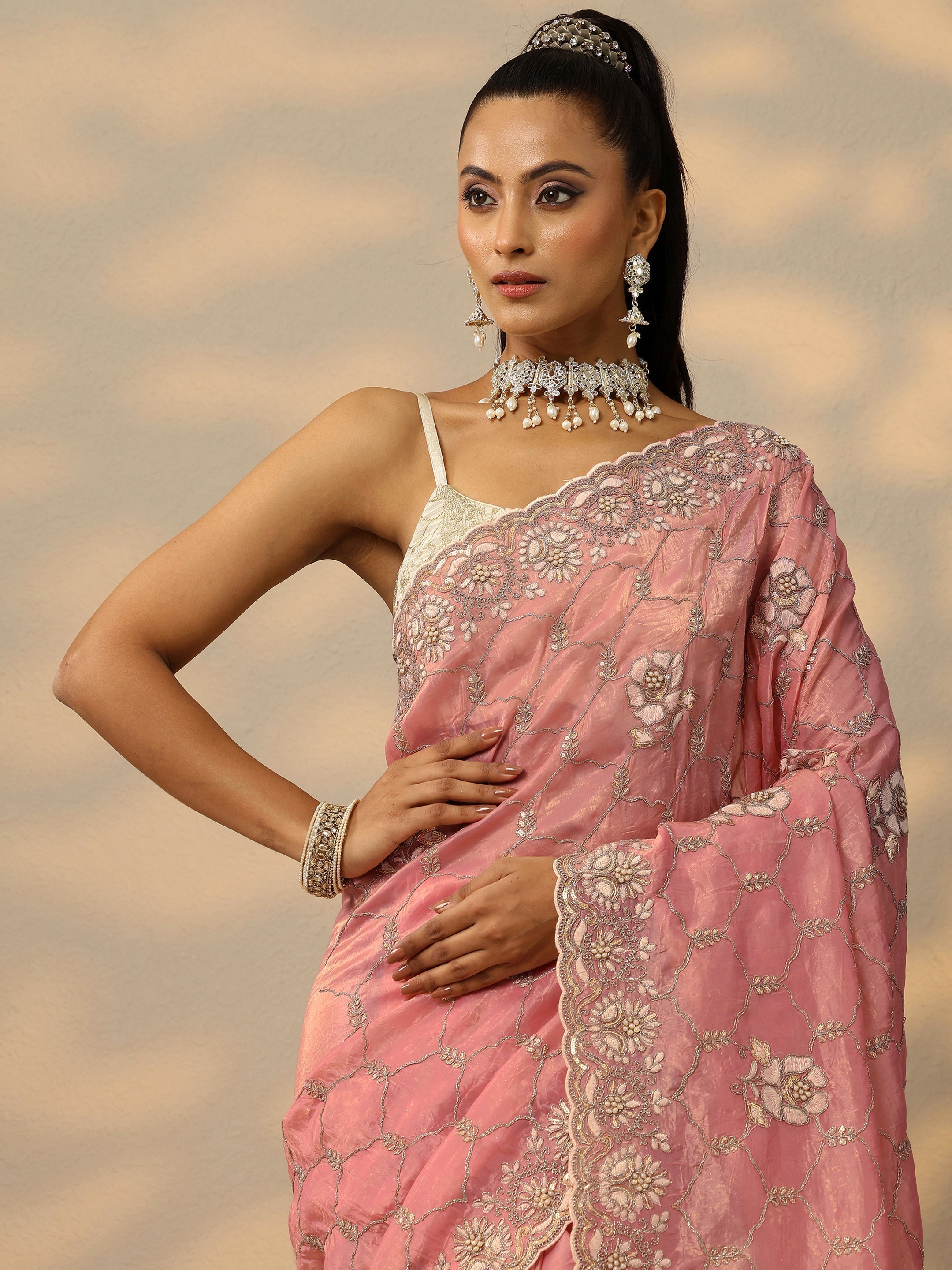 Peach Embroidered Organza Saree With Unstitched Blouse Piece