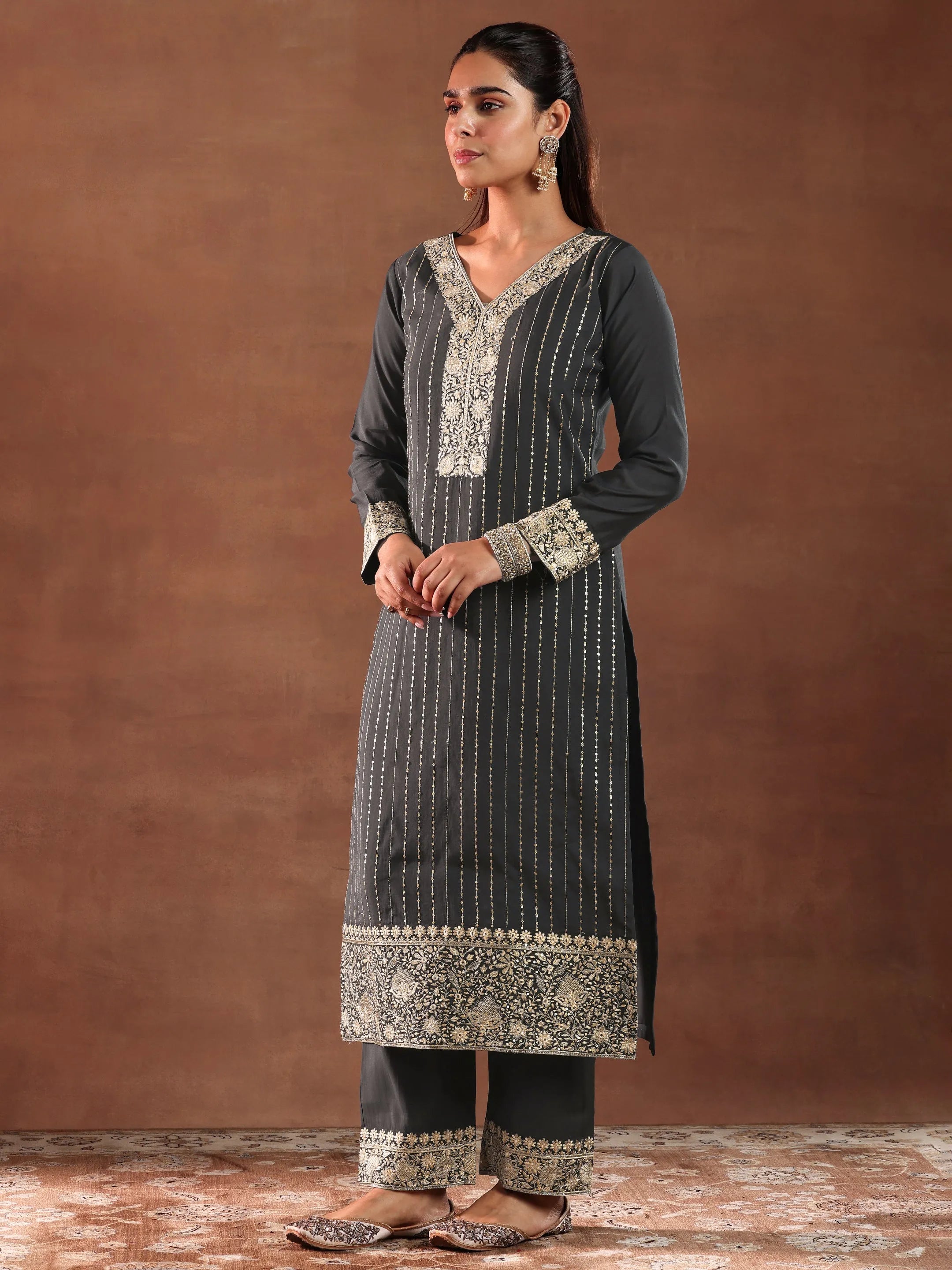 Grey Embroidered Silk Blend Straight Suit With Dupatta