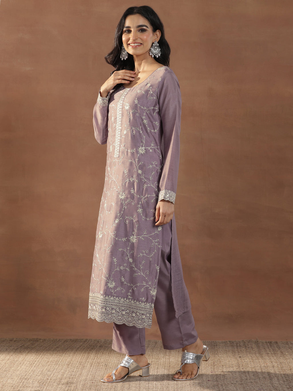 Mauve Embroidered Silk Blend Straight Suit Set With Dupatta
