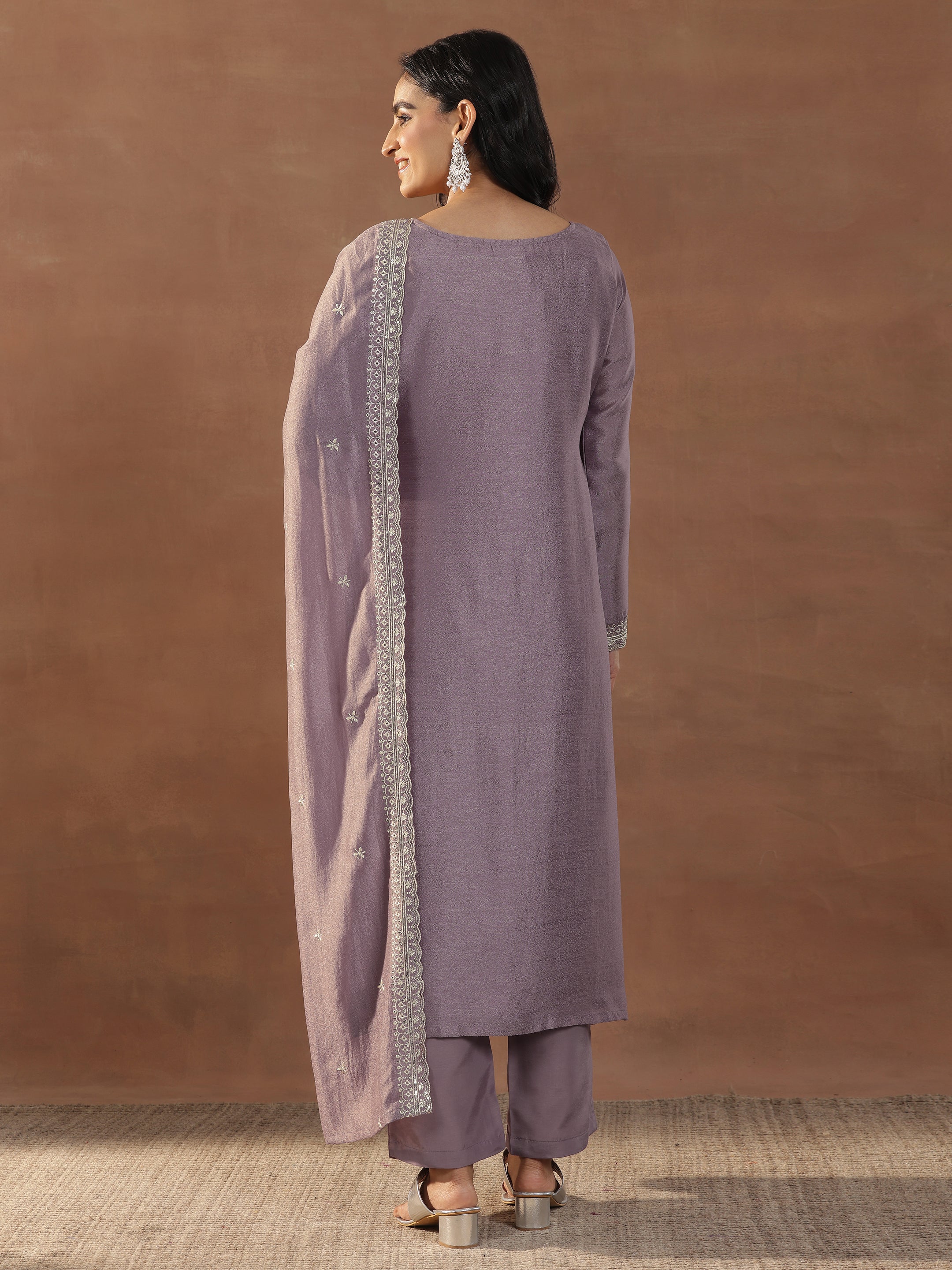 Mauve Embroidered Silk Blend Straight Suit Set With Dupatta
