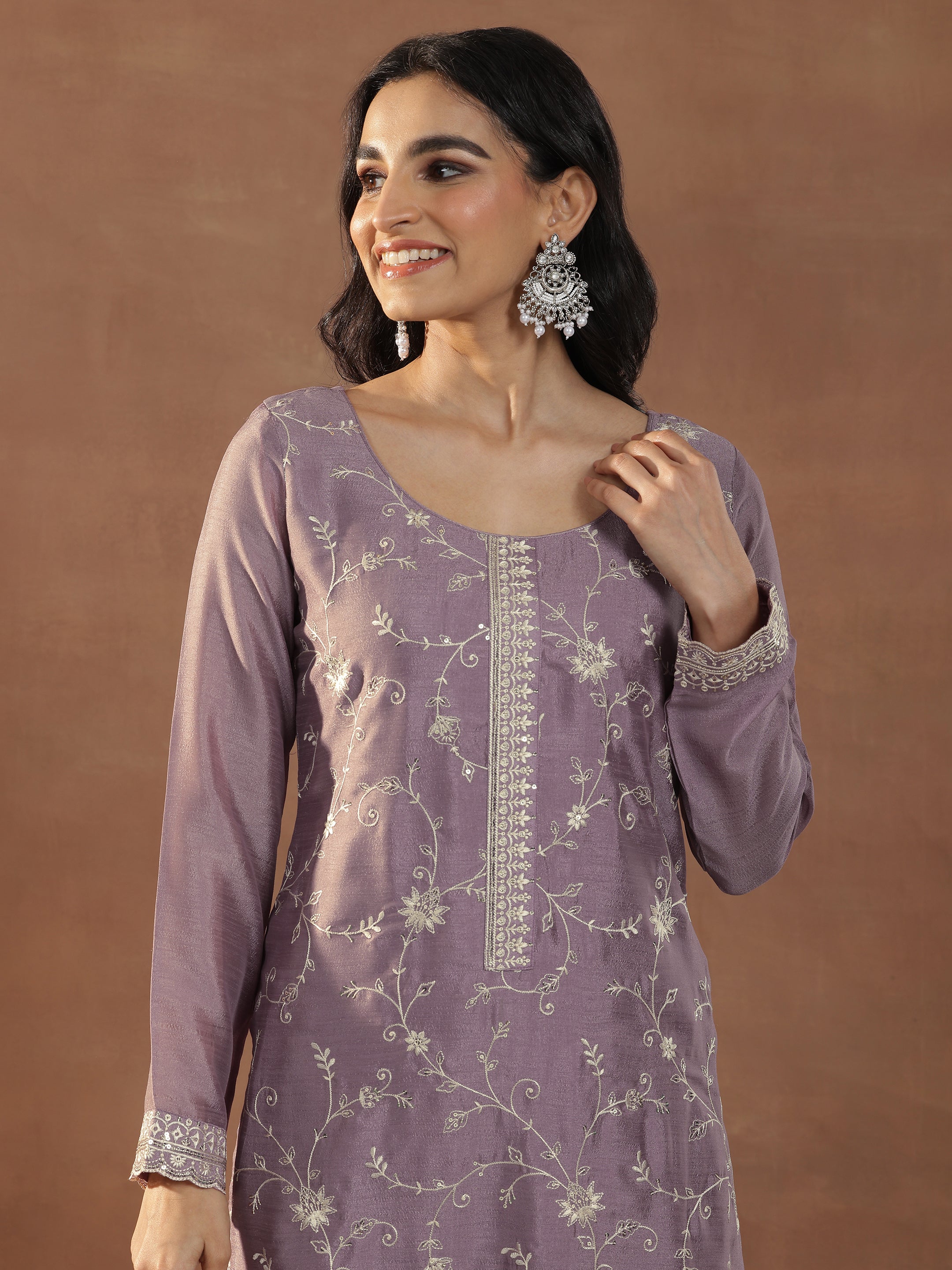 Mauve Embroidered Silk Blend Straight Suit Set With Dupatta