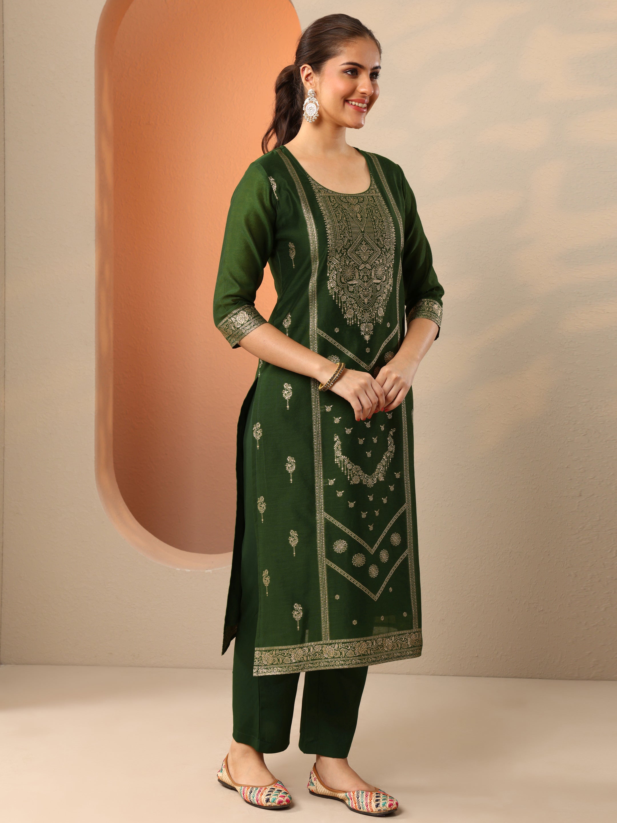 Green Woven Design Silk Blend Straight Suit Set With Dupatta