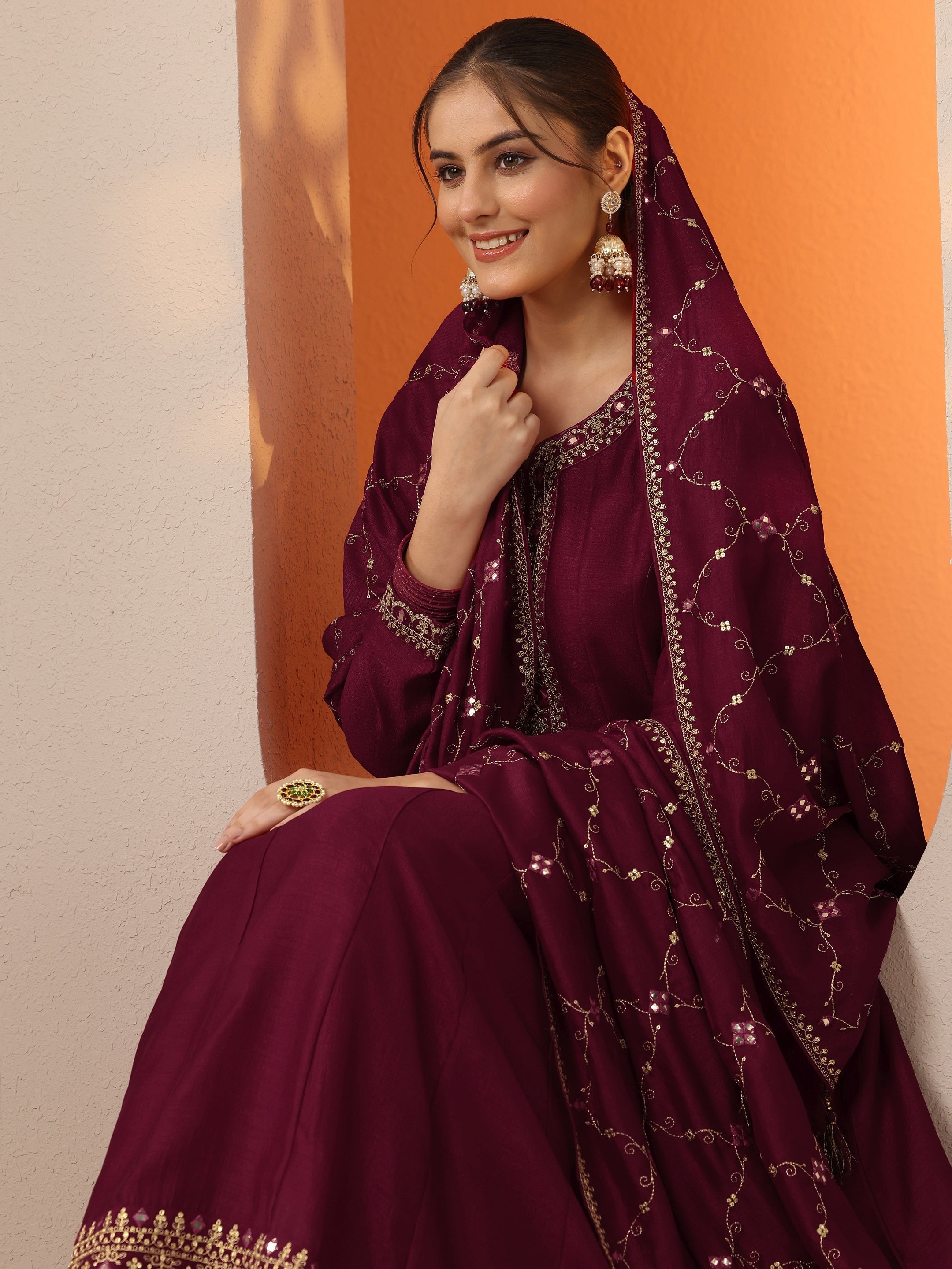 Divyani Maroon Embroidered Silk Blend Anarkali Suit Set With Dupatta