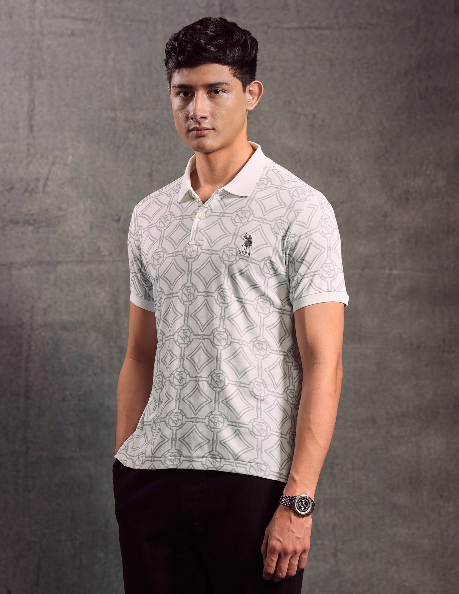 Geometric Printed Muscle Fit Polo shirt